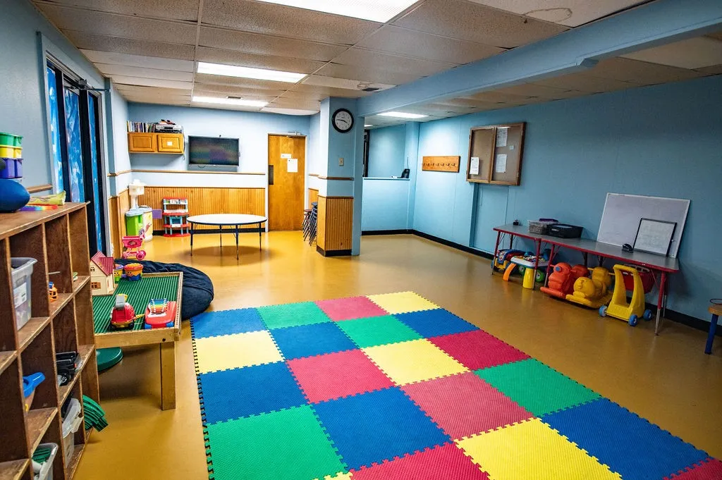 Playroom with a drop ceiling