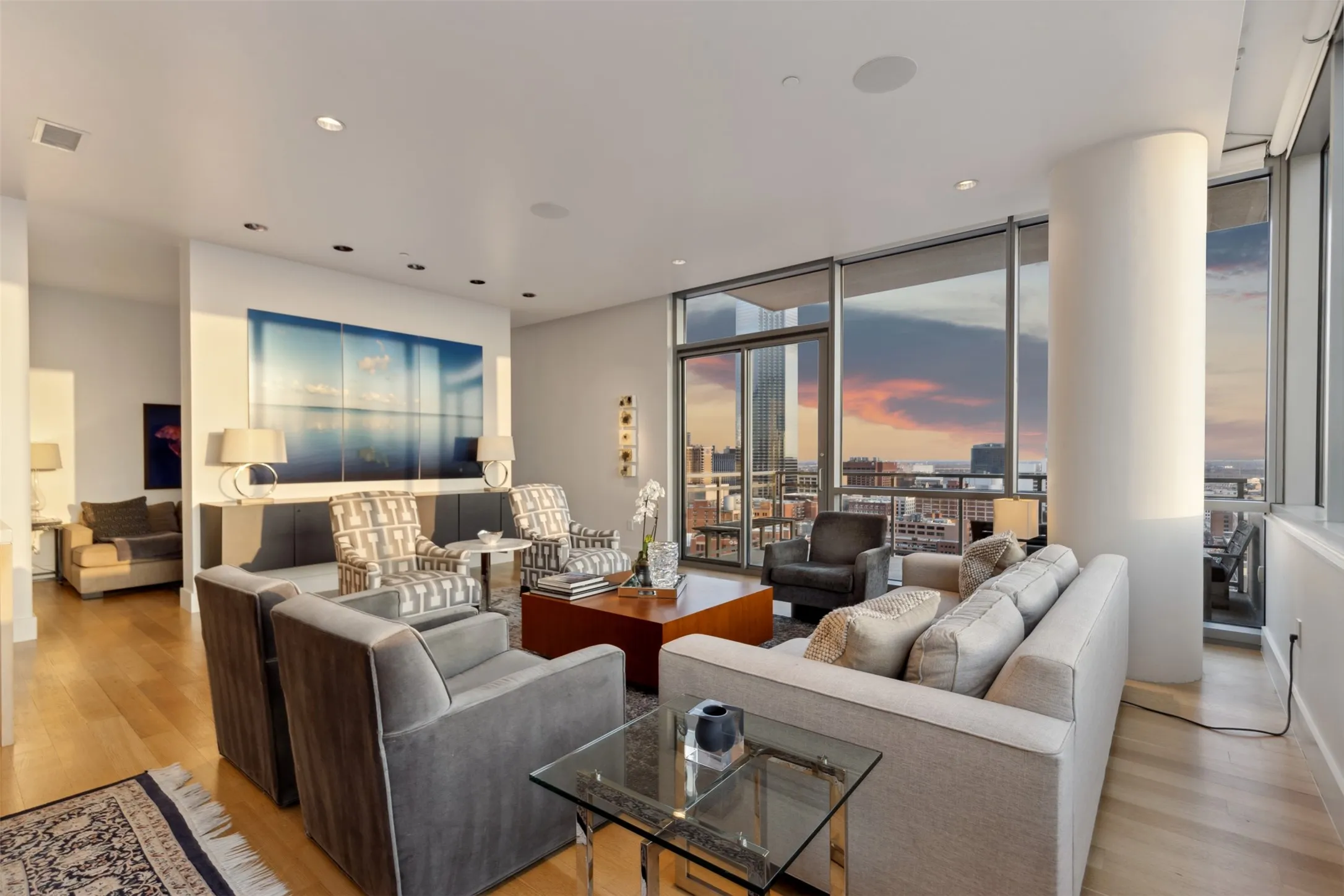 Condominium For Sale in Dallas County , 2200 Victory Avenue 1705, Dallas, Texas 75219, 2 Bedrooms, 3 Bathrooms, 2 Garage spaces, 2,558 Sqft, built in 2007, Price $1,300,000, mls#20839855, Real Estate Agent in Dallas, Homes For Sale in Dallas county, Homes For Sale in Dallas, Realtor in Dallas Texas, Real Estate Brokerage Independent Realty Texas, Luminita Cordes Realtor