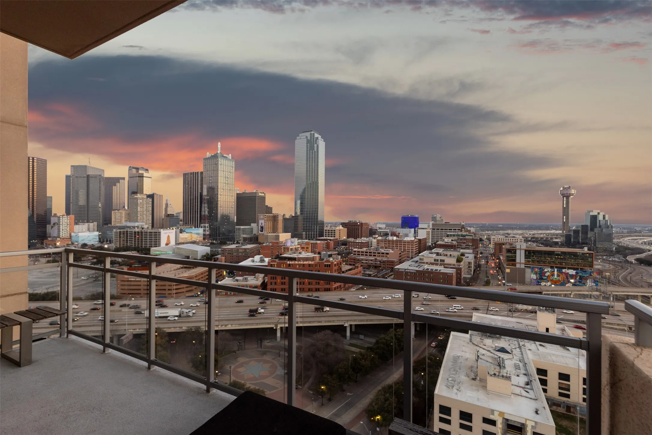 Condominium For Sale in Dallas County , 2200 Victory Avenue 1705, Dallas, Texas 75219, 2 Bedrooms, 3 Bathrooms, 2 Garage spaces, 2,558 Sqft, built in 2007, Price $1,300,000, mls#20839855, Real Estate Agent in Dallas, Homes For Sale in Dallas county, Homes For Sale in Dallas, Realtor in Dallas Texas, Real Estate Brokerage Independent Realty Texas, Luminita Cordes Realtor