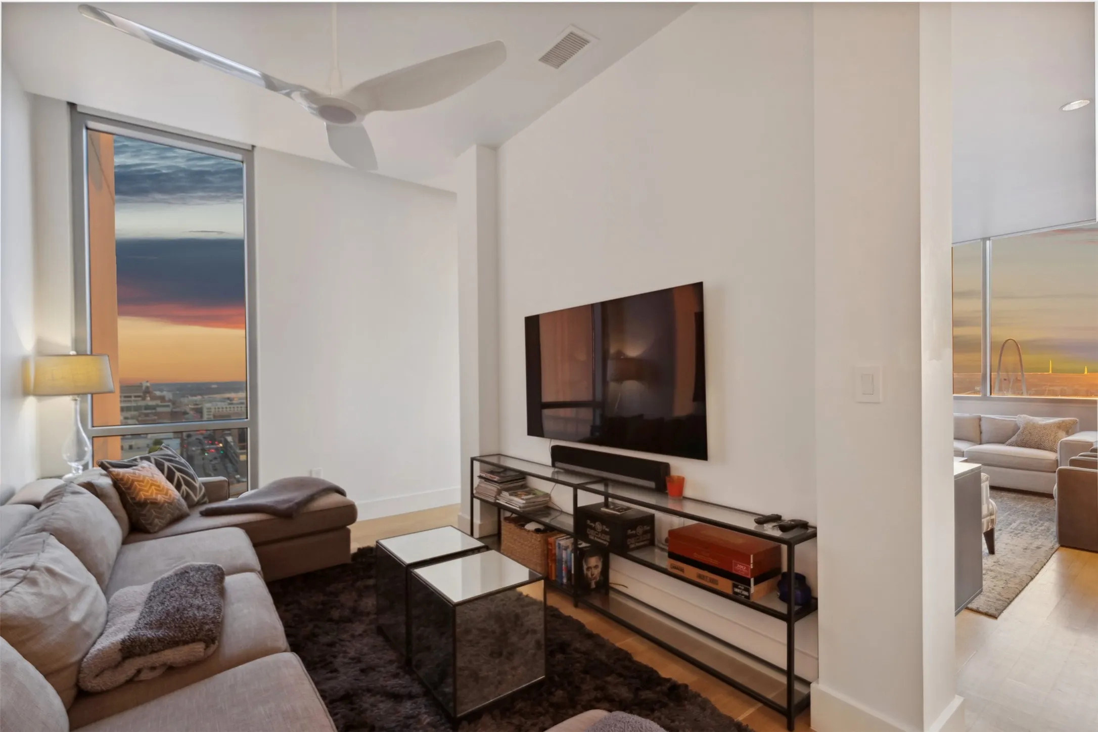 Condominium For Sale in Dallas County , 2200 Victory Avenue 1705, Dallas, Texas 75219, 2 Bedrooms, 3 Bathrooms, 2 Garage spaces, 2,558 Sqft, built in 2007, Price $1,300,000, mls#20839855, Real Estate Agent in Dallas, Homes For Sale in Dallas county, Homes For Sale in Dallas, Realtor in Dallas Texas, Real Estate Brokerage Independent Realty Texas, Luminita Cordes Realtor