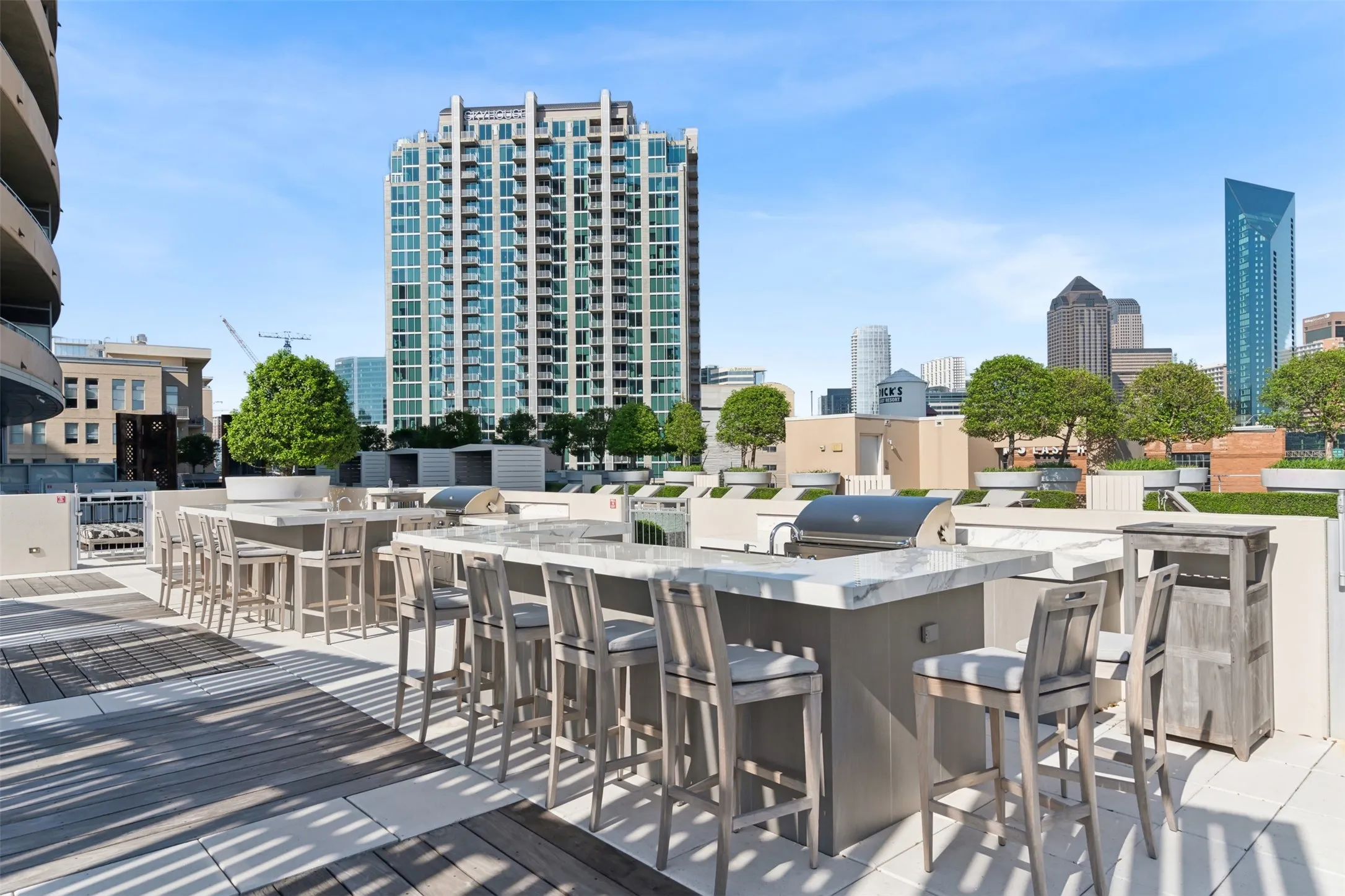 Condominium For Sale in Dallas County , 2200 Victory Avenue 1705, Dallas, Texas 75219, 2 Bedrooms, 3 Bathrooms, 2 Garage spaces, 2,558 Sqft, built in 2007, Price $1,300,000, mls#20839855, Real Estate Agent in Dallas, Homes For Sale in Dallas county, Homes For Sale in Dallas, Realtor in Dallas Texas, Real Estate Brokerage Independent Realty Texas, Luminita Cordes Realtor