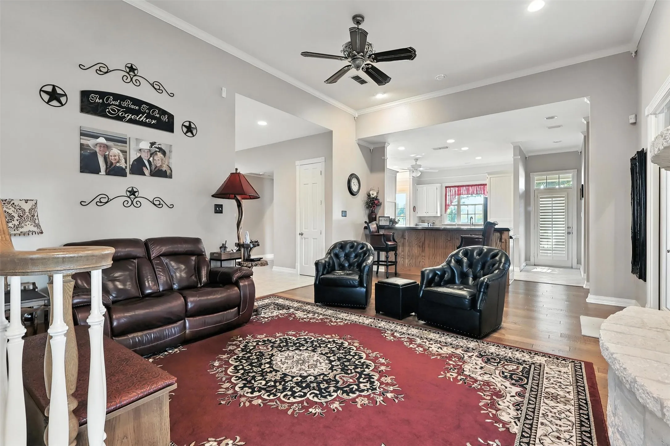 Single Family Residence For Sale in Hopkins County , 902 Booker Street, Sulphur Springs, Texas 75482, 3 Bedroom, 3 Bathroom, 4 Garage spaces, 3,661 Sqft, built in 1995, Preowned, mls#20836599, Real Estate Agent in Sulphur Springs, Homes For Sale in Hopkins county, Homes For Sale in Sulphur Springs, Realtor in Sulphur Springs Texas, Real Estate Brokerage Independent Realty Texas, Luminita Cordes Realtor