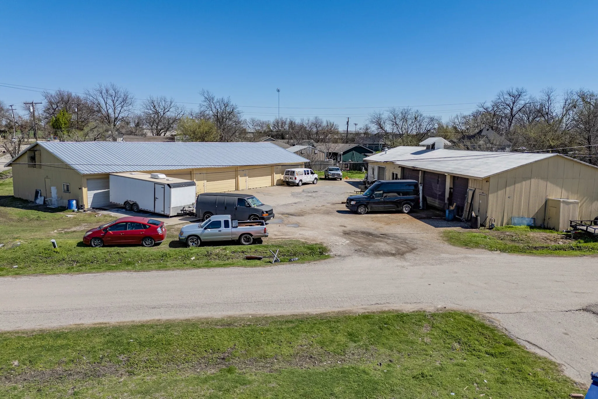 Warehouse For Rent in Collin County , 407 N New Mexico Street, Celina, Texas 75009, 0, 0, Garage spaces, 0 Sqft, built in 1989, Preowned, Price $600, mls#20841236, Real Estate Agent in Celina, Homes For Rent in Collin county, Homes For Rent in Celina, Realtor in Celina Texas, Real Estate Brokerage Independent Realty Texas, Luminita Cordes Realtor