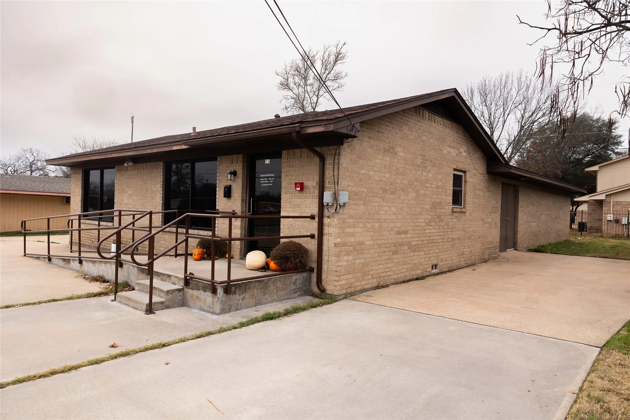 Office For Sale in Fannin County , 503 Lipscomb Street, Bonham, Texas 75418, 0, 0, Garage spaces, 0 Sqft, built in 1995, Preowned, mls#20843141, Real Estate Agent in Bonham, Homes For Sale in Fannin county, Homes For Sale in Bonham, Realtor in Bonham Texas, Real Estate Brokerage Independent Realty Texas, Luminita Cordes Realtor