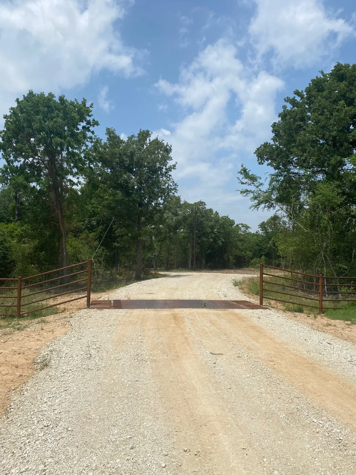 Ranch For Sale in Limestone County , 00 TBD 828 LCR 828, Groesbeck, Texas 76642, 0, 0, Garage spaces, 0 Sqft, built in 0, Price $264,160, mls#20843812, Real Estate Agent in Groesbeck, Homes For Sale in Limestone county, Homes For Sale in Groesbeck, Realtor in Groesbeck Texas, Real Estate Brokerage Independent Realty Texas, Luminita Cordes Realtor
