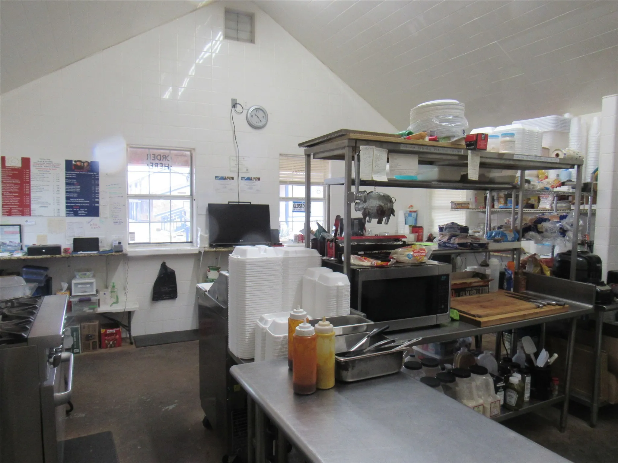Hotel/Motel For Sale in Grayson County , 75005 N State Hwy 289, Pottsboro, Texas 75076, 0, 0, Garage spaces, 0 Sqft, built in 1960, Preowned, mls#20840932, Real Estate Agent in Pottsboro, Homes For Sale in Grayson county, Homes For Sale in Pottsboro, Realtor in Pottsboro Texas, Real Estate Brokerage Independent Realty Texas, Luminita Cordes Realtor