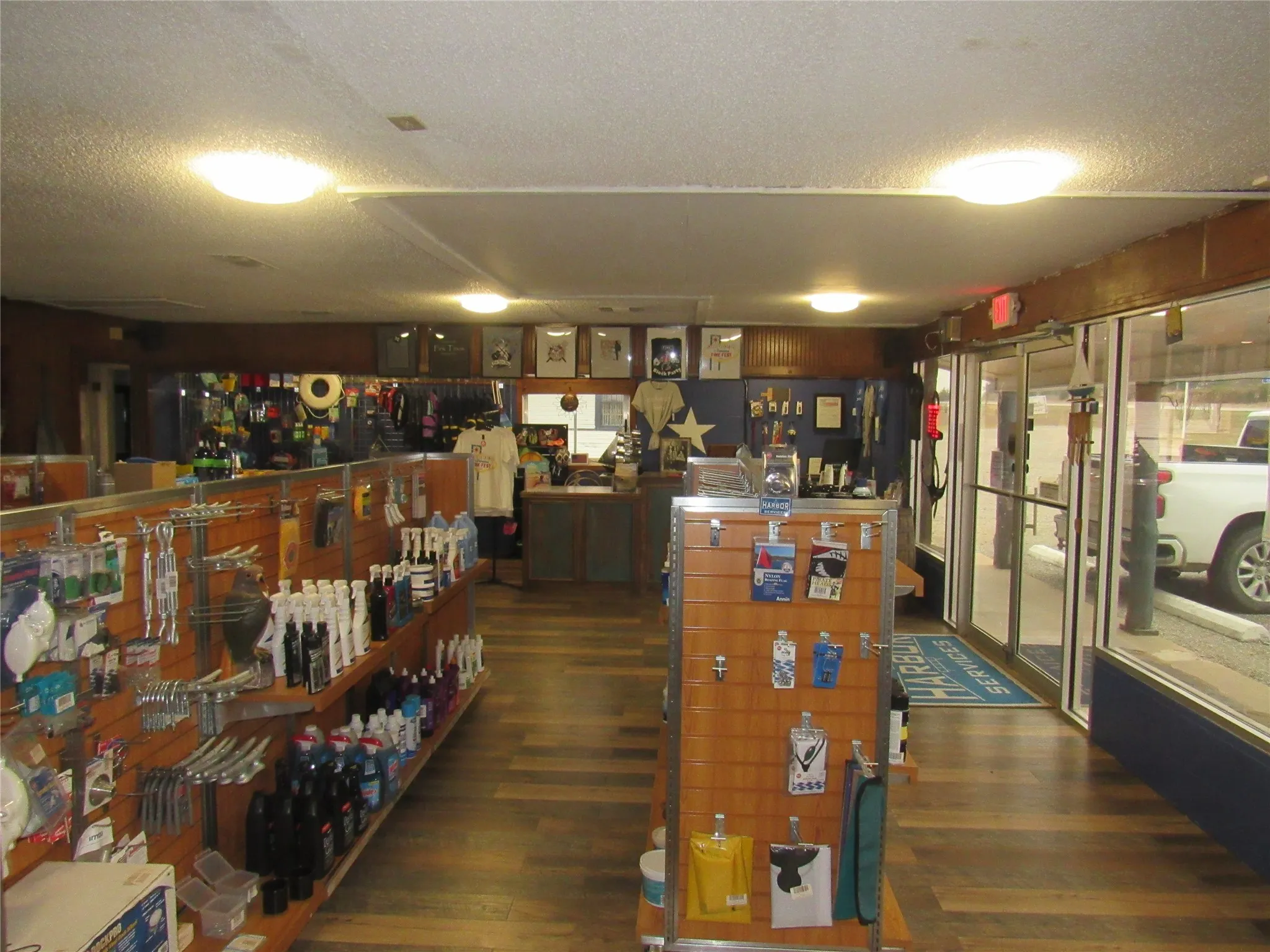 ship store