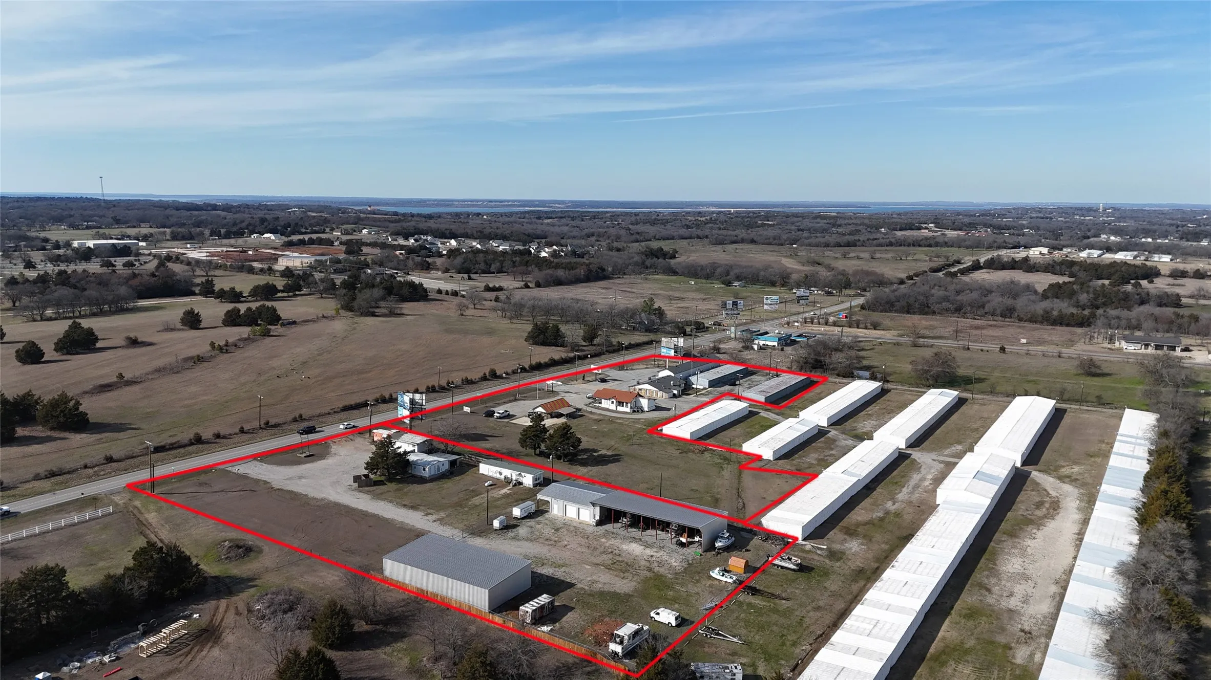 Hotel/Motel For Sale in Grayson County , 75005 N State Hwy 289, Pottsboro, Texas 75076, 0, 0, Garage spaces, 0 Sqft, built in 1960, Preowned, mls#20840932, Real Estate Agent in Pottsboro, Homes For Sale in Grayson county, Homes For Sale in Pottsboro, Realtor in Pottsboro Texas, Real Estate Brokerage Independent Realty Texas, Luminita Cordes Realtor