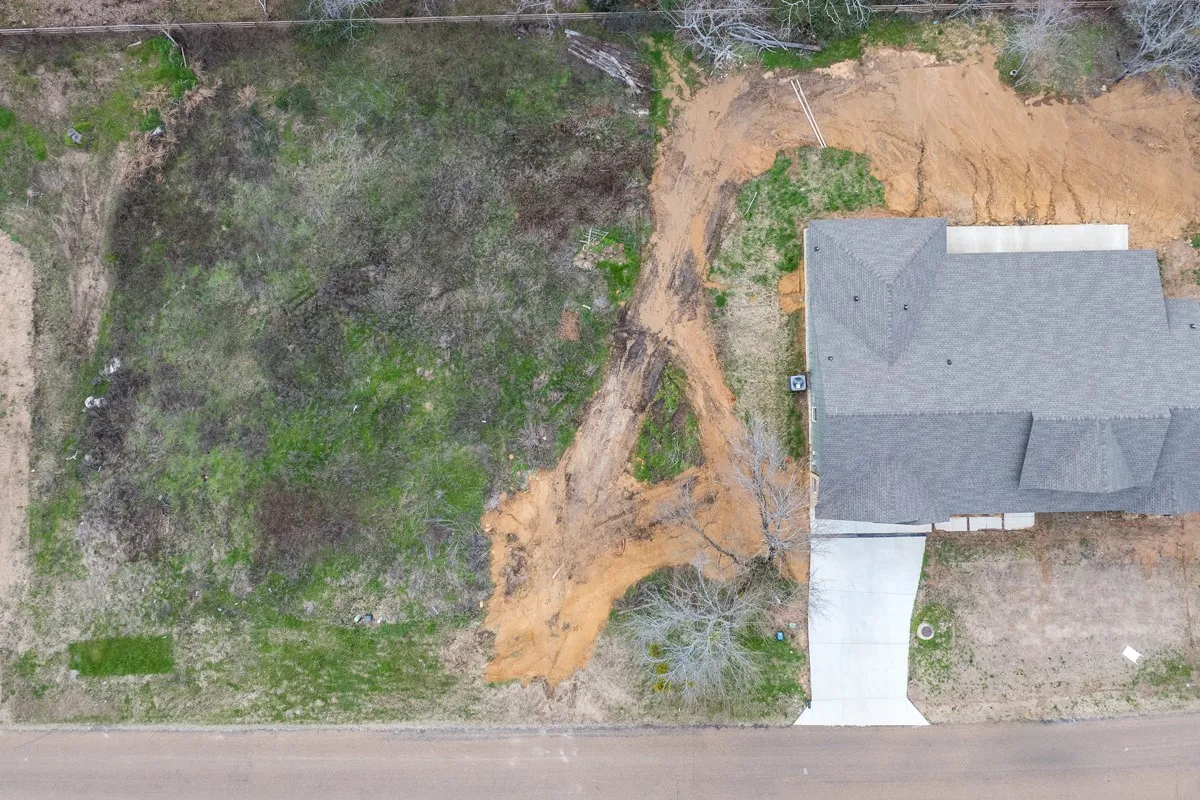 Unimproved Land For Sale in Kaufman County , 202 Splitrail Drive, Mabank, Texas 75143, 0, 0, Garage spaces, 0 Sqft, built in 0, Price $55,000, mls#20845632, Real Estate Agent in Mabank, Homes For Sale in Kaufman county, Homes For Sale in Mabank, Realtor in Mabank Texas, Real Estate Brokerage Independent Realty Texas, Luminita Cordes Realtor