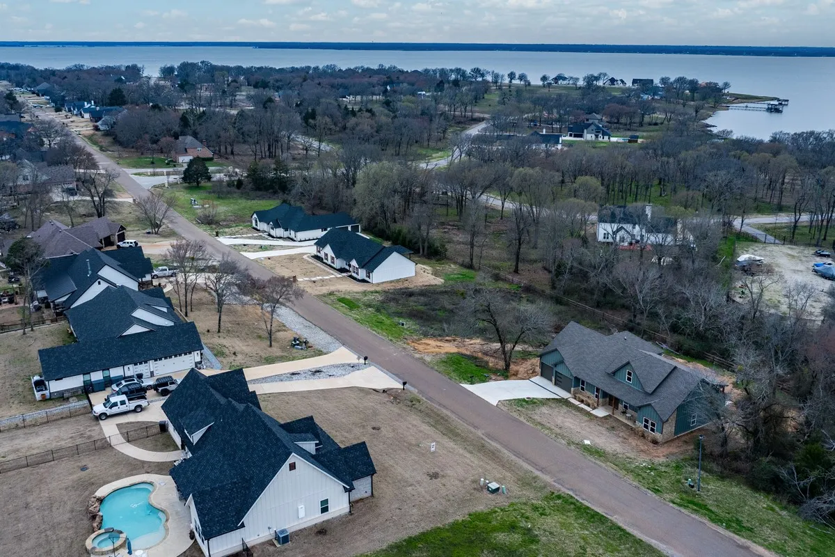 Unimproved Land For Sale in Kaufman County , 204 Splitrail Drive, Mabank, Texas 75143, 0, 0, Garage spaces, 0 Sqft, built in 0, Price $55,000, mls#20845637, Real Estate Agent in Mabank, Homes For Sale in Kaufman county, Homes For Sale in Mabank, Realtor in Mabank Texas, Real Estate Brokerage Independent Realty Texas, Luminita Cordes Realtor