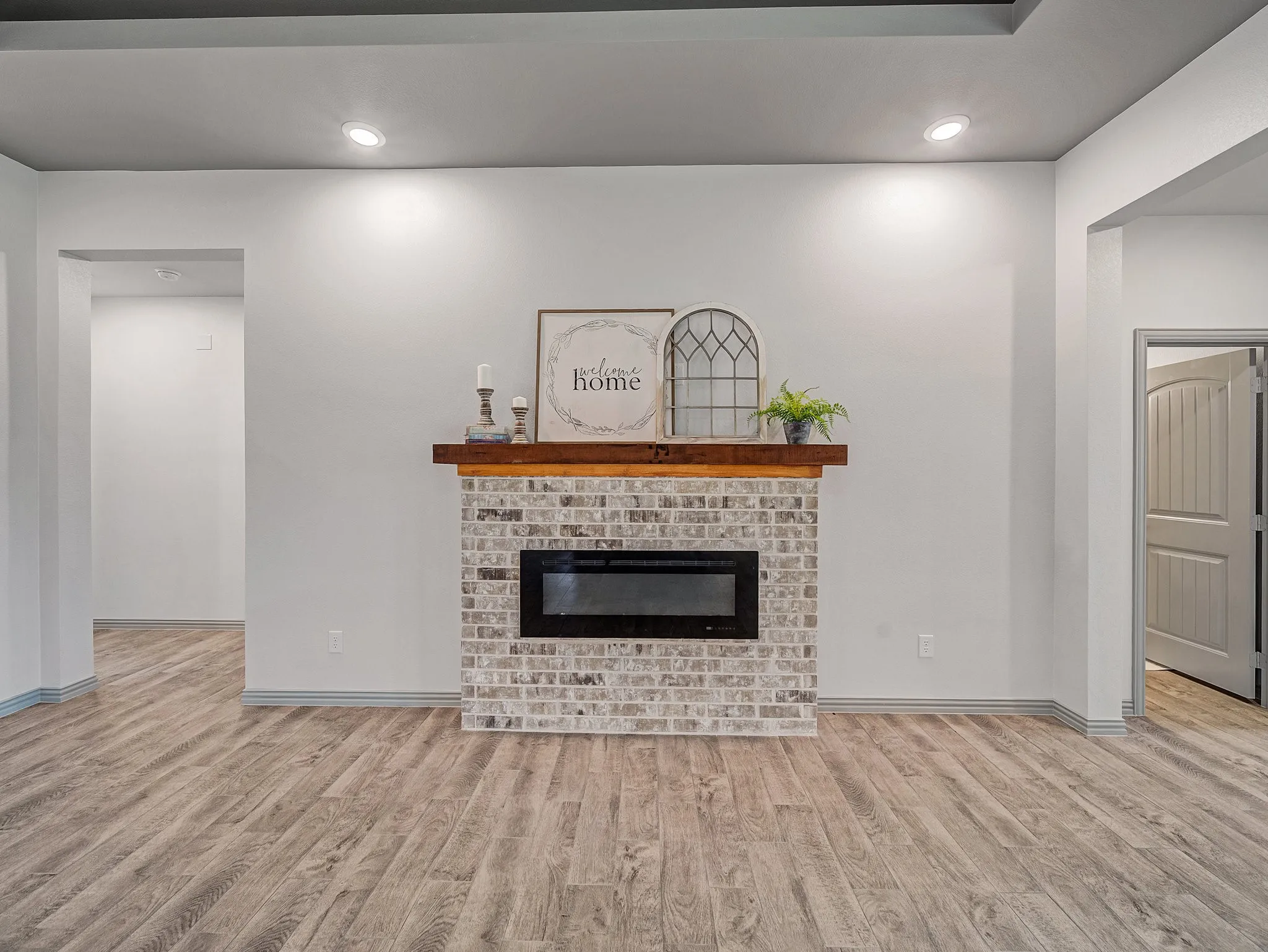 Single Family Residence For Sale in Hunt County , 2544 W FM 1566, Celeste, Texas 75423, 4 Bedroom, 3 Bathroom, 3 Garage spaces, 2,831 Sqft, built in 2024, New Construction - Complete, Price $545,000, mls#20833194, Real Estate Agent in Celeste, Homes For Sale in Hunt county, Homes For Sale in Celeste, Realtor in Celeste Texas, Real Estate Brokerage Independent Realty Texas, Luminita Cordes Realtor