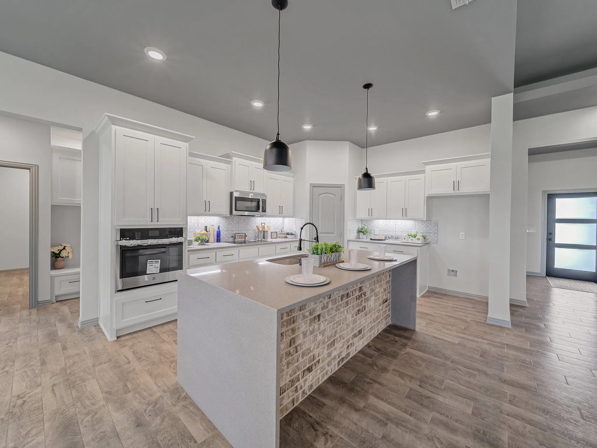Single Family Residence For Sale in Hunt County , 2544 W FM 1566, Celeste, Texas 75423, 4 Bedroom, 3 Bathroom, 3 Garage spaces, 2,831 Sqft, built in 2024, New Construction - Complete, Price $545,000, mls#20833194, Real Estate Agent in Celeste, Homes For Sale in Hunt county, Homes For Sale in Celeste, Realtor in Celeste Texas, Real Estate Brokerage Independent Realty Texas, Luminita Cordes Realtor