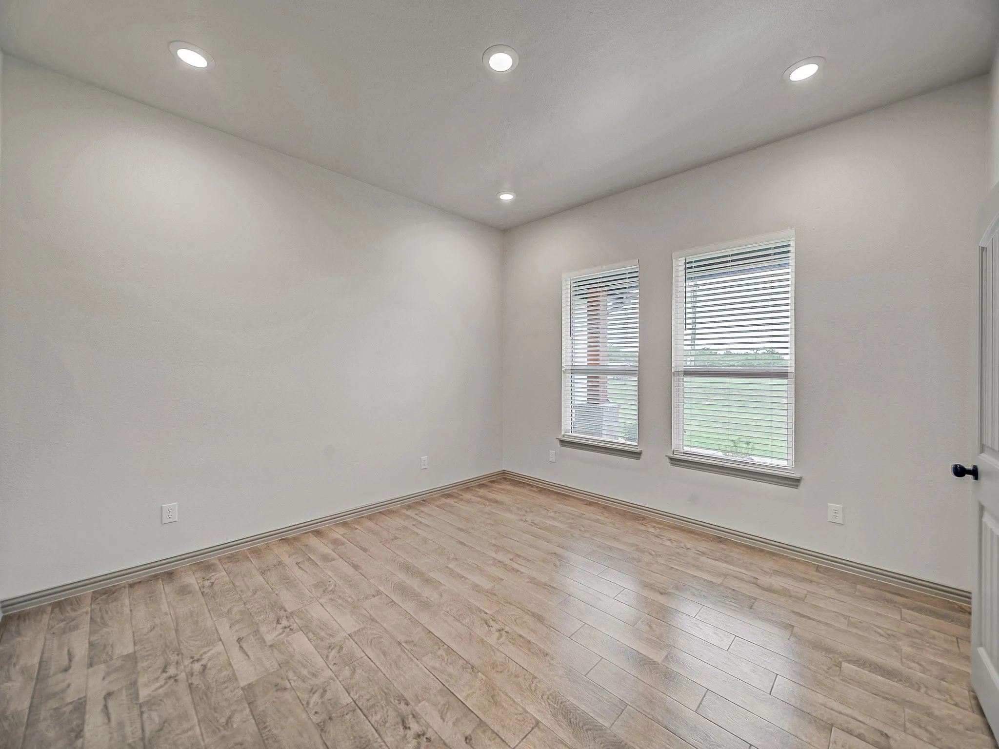 Single Family Residence For Sale in Hunt County , 2544 W FM 1566, Celeste, Texas 75423, 4 Bedroom, 3 Bathroom, 3 Garage spaces, 2,831 Sqft, built in 2024, New Construction - Complete, Price $545,000, mls#20833194, Real Estate Agent in Celeste, Homes For Sale in Hunt county, Homes For Sale in Celeste, Realtor in Celeste Texas, Real Estate Brokerage Independent Realty Texas, Luminita Cordes Realtor