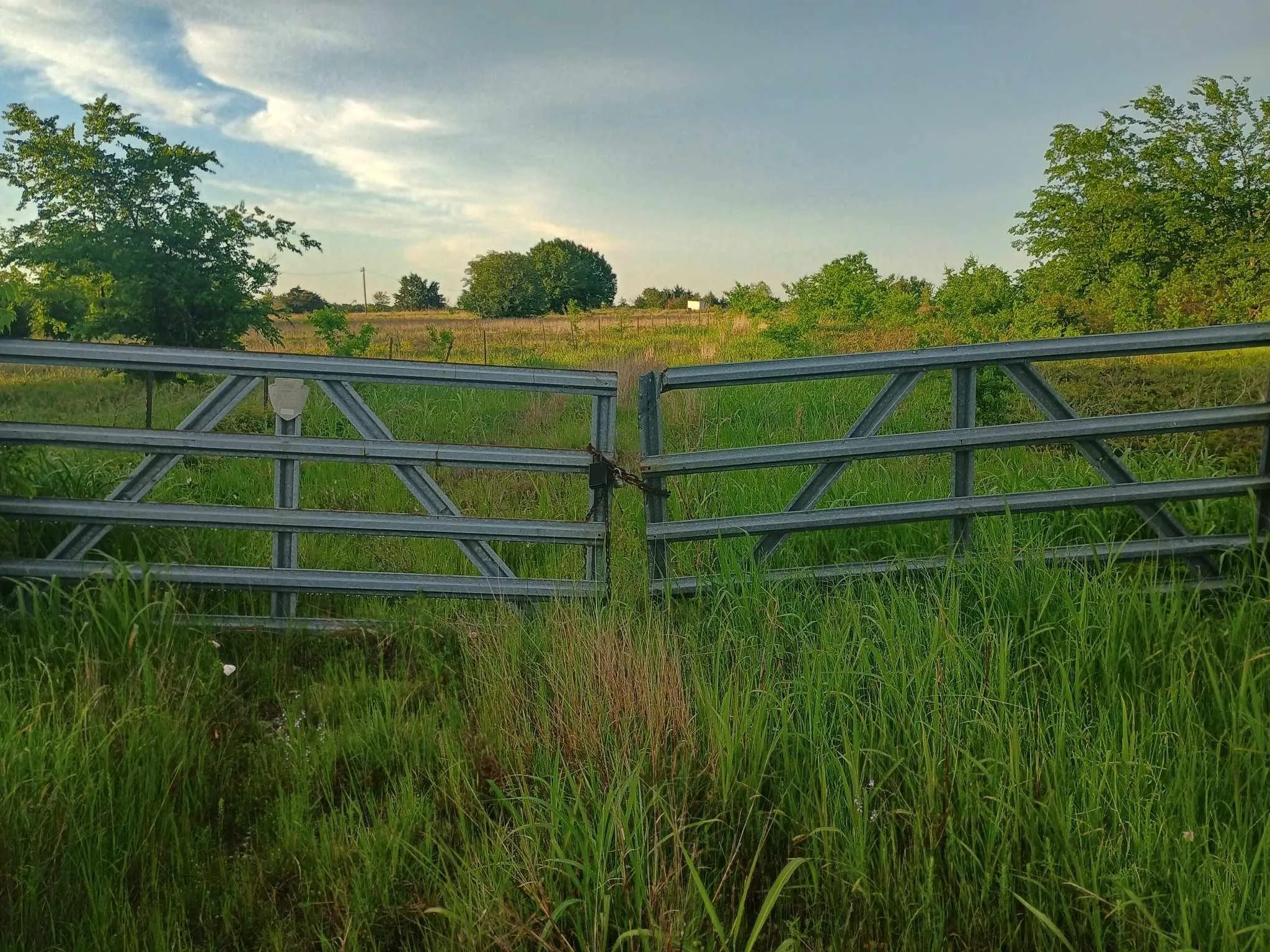 Unimproved Land For Sale in Hunt County , 5330 E I- 30, Campbell, Texas 75422, 0, 0, Garage spaces, 0 Sqft, built in 0, mls#20846210, Real Estate Agent in Campbell, Homes For Sale in Hunt county, Homes For Sale in Campbell, Realtor in Campbell Texas, Real Estate Brokerage Independent Realty Texas, Luminita Cordes Realtor