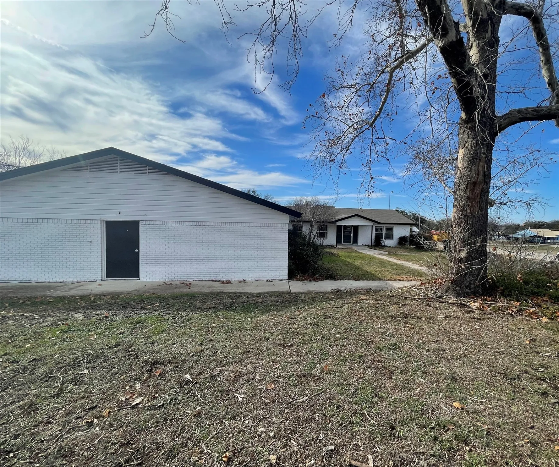 Business For Sale in San Saba County , 1405 W Storey Street, San Saba, Texas 76877, 0, 0, Garage spaces, 0 Sqft, built in 1980, Preowned, mls#20847484, Real Estate Agent in San Saba, Homes For Sale in San Saba county, Homes For Sale in San Saba, Realtor in San Saba Texas, Real Estate Brokerage Independent Realty Texas, Luminita Cordes Realtor