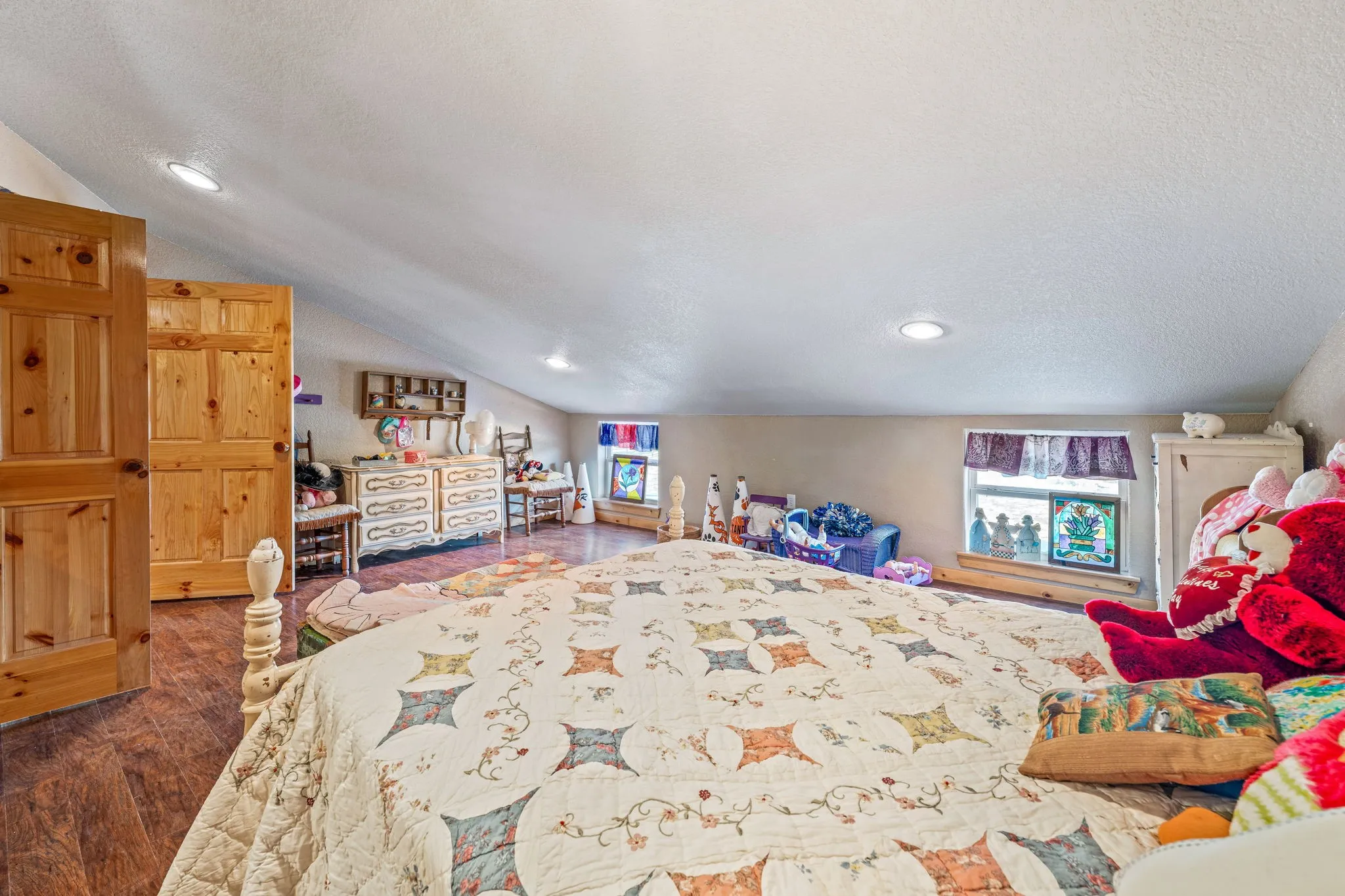 Single Family Residence For Sale in Erath County , 900 Lookout Point, Stephenville, Texas 76401, 3 Bedroom, 3 Bathroom, Garage spaces, 1,584 Sqft, built in 2016, Preowned, mls#20849616, Real Estate Agent in Stephenville, Homes For Sale in Erath county, Homes For Sale in Stephenville, Realtor in Stephenville Texas, Real Estate Brokerage Independent Realty Texas, Luminita Cordes Realtor