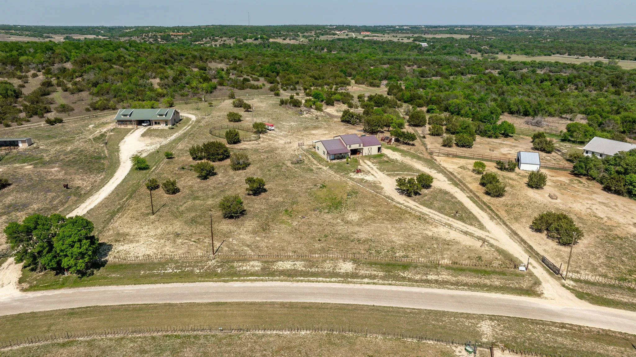 Single Family Residence For Sale in Erath County , 900 Lookout Point, Stephenville, Texas 76401, 3 Bedroom, 3 Bathroom, Garage spaces, 1,584 Sqft, built in 2016, Preowned, mls#20849616, Real Estate Agent in Stephenville, Homes For Sale in Erath county, Homes For Sale in Stephenville, Realtor in Stephenville Texas, Real Estate Brokerage Independent Realty Texas, Luminita Cordes Realtor