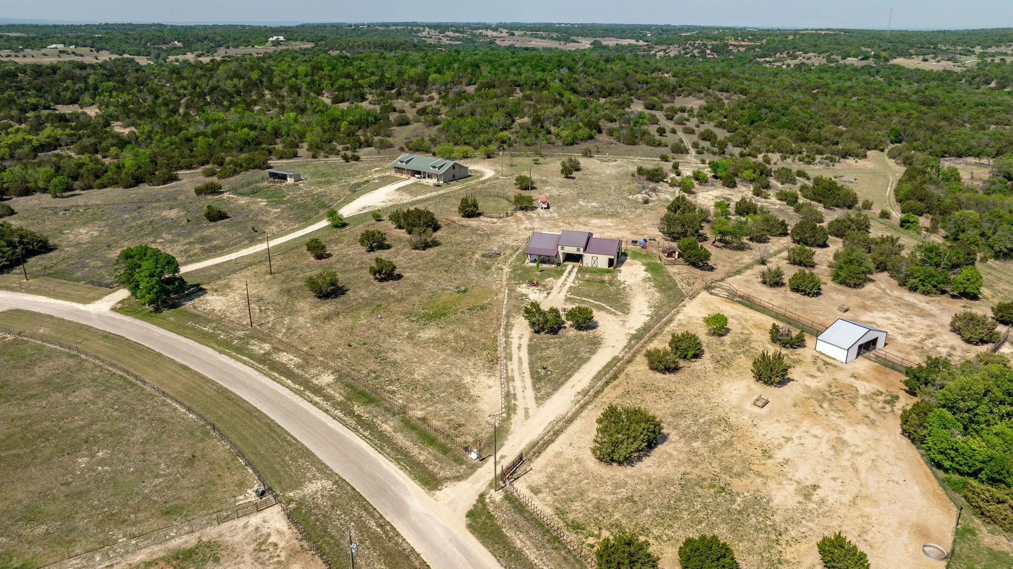Single Family Residence For Sale in Erath County , 900 Lookout Point, Stephenville, Texas 76401, 3 Bedroom, 3 Bathroom, Garage spaces, 1,584 Sqft, built in 2016, Preowned, mls#20849616, Real Estate Agent in Stephenville, Homes For Sale in Erath county, Homes For Sale in Stephenville, Realtor in Stephenville Texas, Real Estate Brokerage Independent Realty Texas, Luminita Cordes Realtor