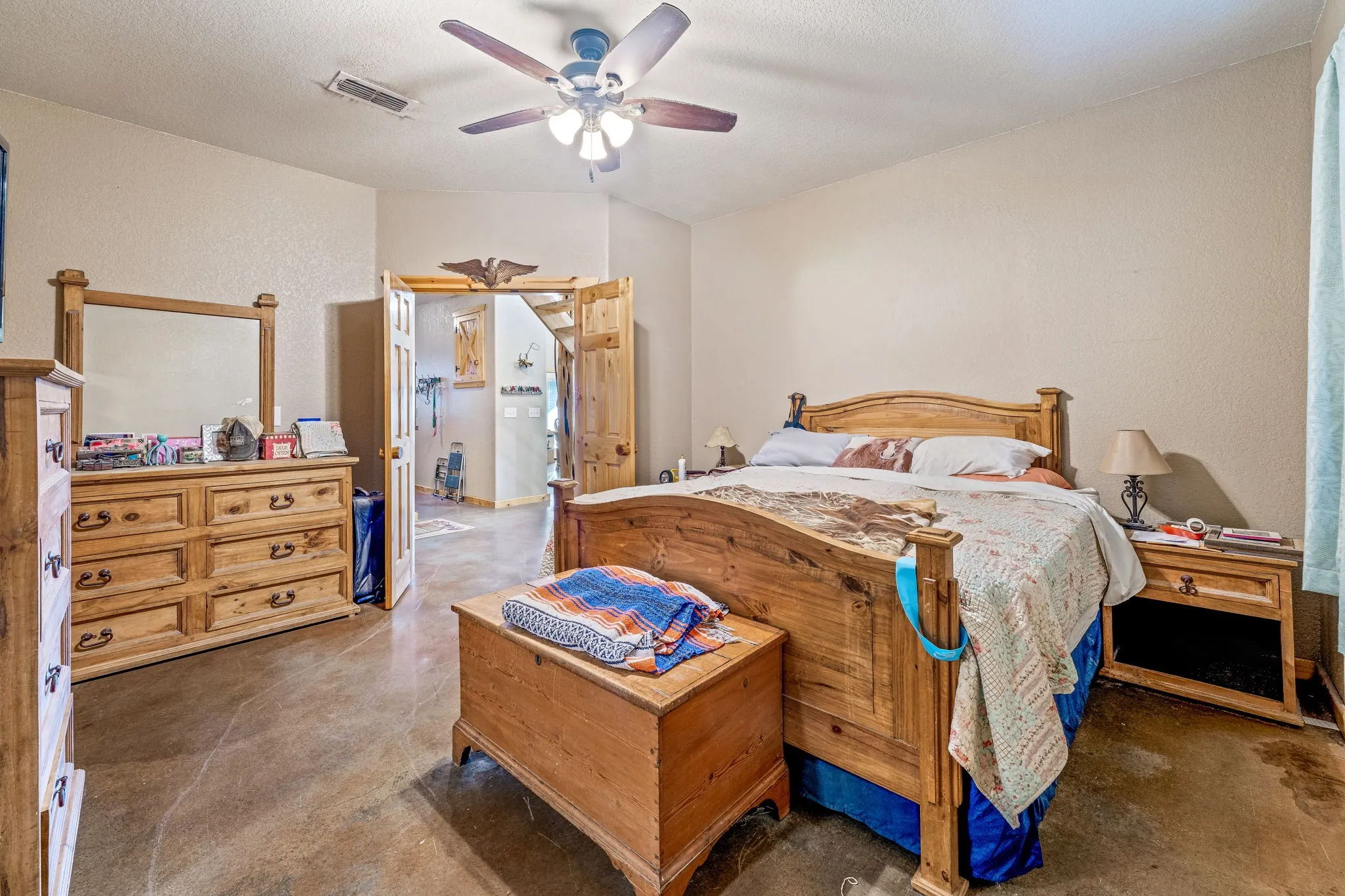 Single Family Residence For Sale in Erath County , 900 Lookout Point, Stephenville, Texas 76401, 3 Bedroom, 3 Bathroom, Garage spaces, 1,584 Sqft, built in 2016, Preowned, mls#20849616, Real Estate Agent in Stephenville, Homes For Sale in Erath county, Homes For Sale in Stephenville, Realtor in Stephenville Texas, Real Estate Brokerage Independent Realty Texas, Luminita Cordes Realtor