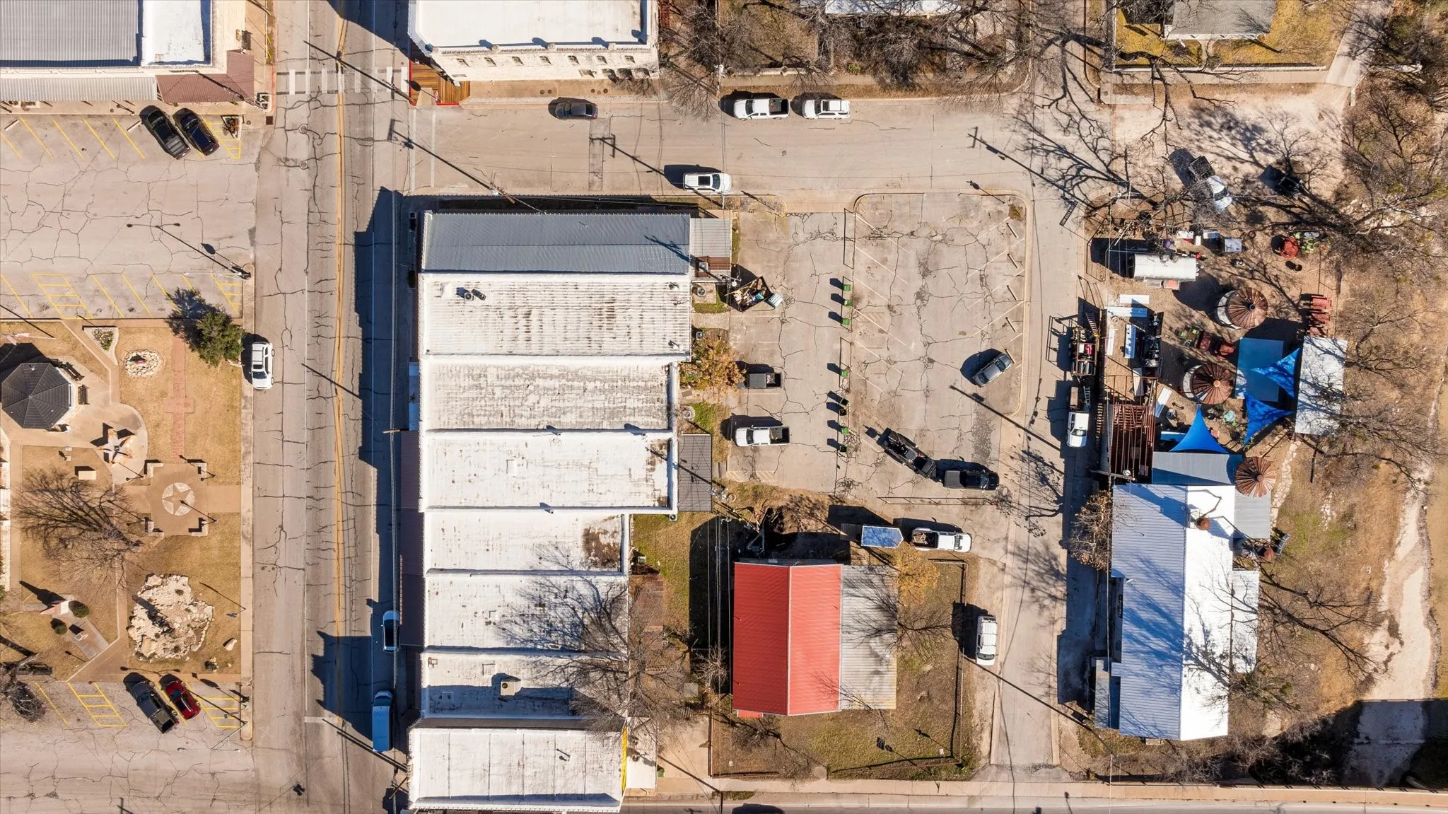 Retail For Rent in Somervell County , 114 Barnard Street, Glen Rose, Texas 76043, 0, 0, Garage spaces, 0 Sqft, built in 1810, Preowned, mls#20836350, Real Estate Agent in Glen Rose, Homes For Rent in Somervell county, Homes For Rent in Glen Rose, Realtor in Glen Rose Texas, Real Estate Brokerage Independent Realty Texas, Luminita Cordes Realtor