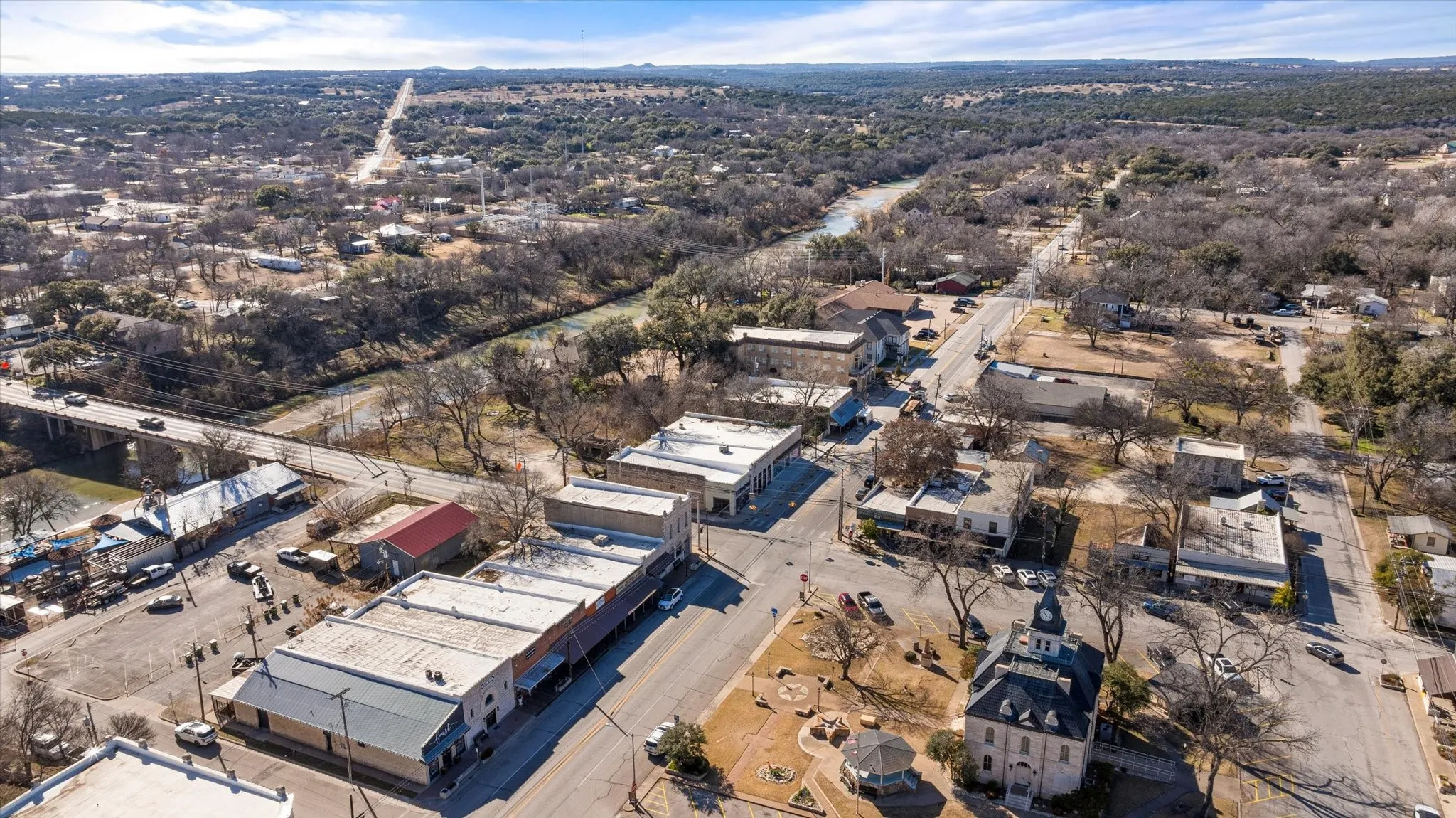 Retail For Rent in Somervell County , 114 Barnard Street, Glen Rose, Texas 76043, 0, 0, Garage spaces, 0 Sqft, built in 1810, Preowned, mls#20836350, Real Estate Agent in Glen Rose, Homes For Rent in Somervell county, Homes For Rent in Glen Rose, Realtor in Glen Rose Texas, Real Estate Brokerage Independent Realty Texas, Luminita Cordes Realtor