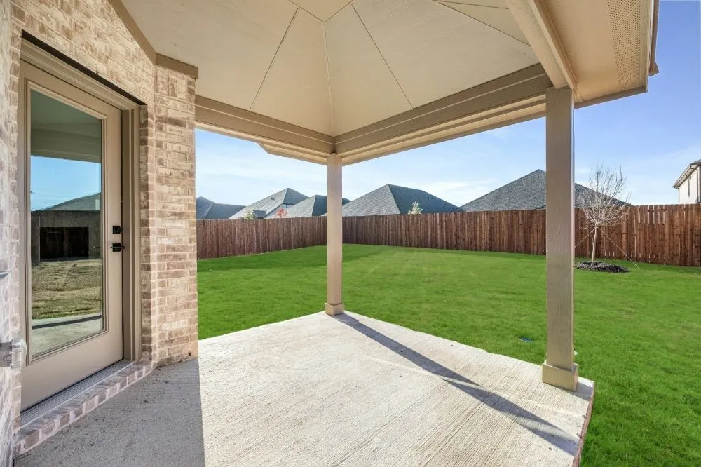 34. 231 Ivory Brook - Patio