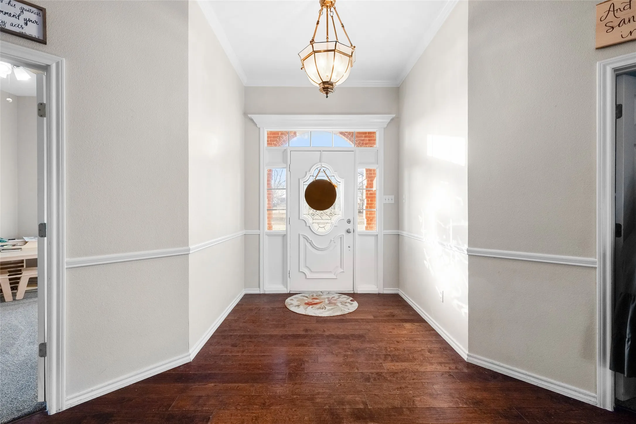 Single Family Residence For Sale in Hopkins County , 302 Briarwood Lane, Sulphur Springs, Texas 75482, 4 Bedroom, 3 Bathroom, 2 Garage spaces, 3,000 Sqft, built in 1998, Preowned, mls#20852501, Real Estate Agent in Sulphur Springs, Homes For Sale in Hopkins county, Homes For Sale in Sulphur Springs, Realtor in Sulphur Springs Texas, Real Estate Brokerage Independent Realty Texas, Luminita Cordes Realtor