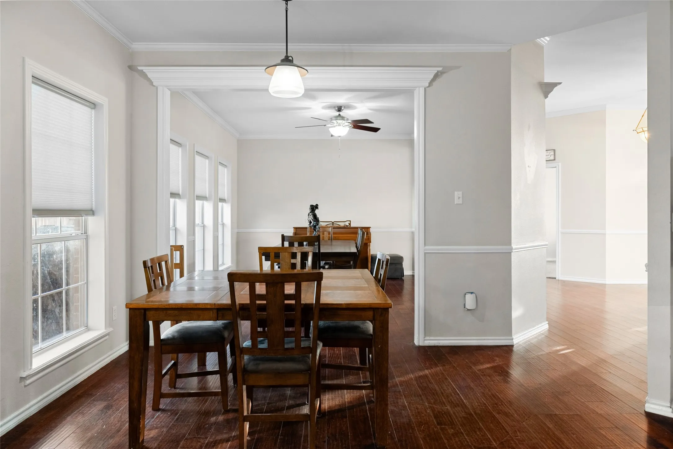 Single Family Residence For Sale in Hopkins County , 302 Briarwood Lane, Sulphur Springs, Texas 75482, 4 Bedroom, 3 Bathroom, 2 Garage spaces, 3,000 Sqft, built in 1998, Preowned, mls#20852501, Real Estate Agent in Sulphur Springs, Homes For Sale in Hopkins county, Homes For Sale in Sulphur Springs, Realtor in Sulphur Springs Texas, Real Estate Brokerage Independent Realty Texas, Luminita Cordes Realtor