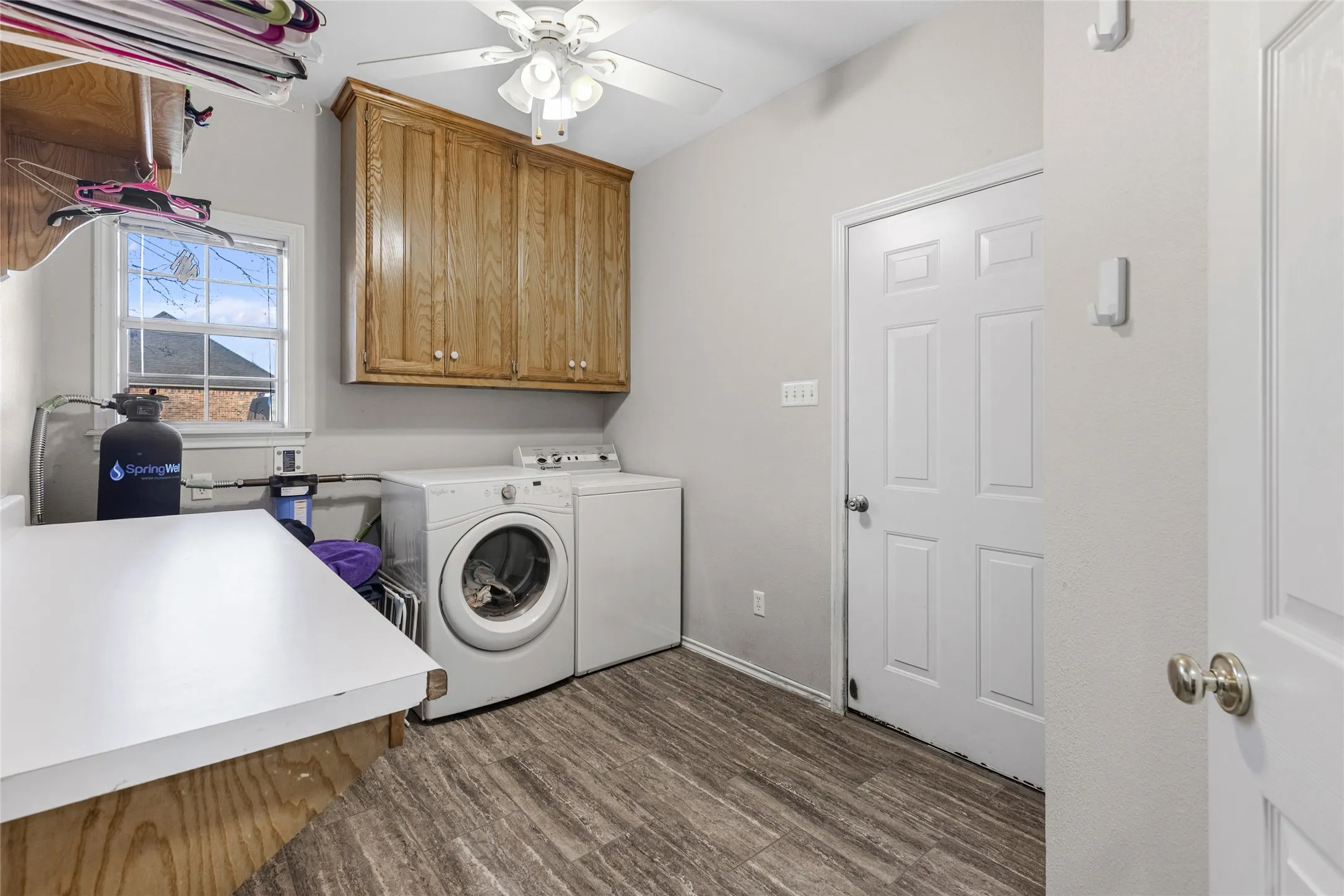 Single Family Residence For Sale in Hopkins County , 302 Briarwood Lane, Sulphur Springs, Texas 75482, 4 Bedroom, 3 Bathroom, 2 Garage spaces, 3,000 Sqft, built in 1998, Preowned, mls#20852501, Real Estate Agent in Sulphur Springs, Homes For Sale in Hopkins county, Homes For Sale in Sulphur Springs, Realtor in Sulphur Springs Texas, Real Estate Brokerage Independent Realty Texas, Luminita Cordes Realtor
