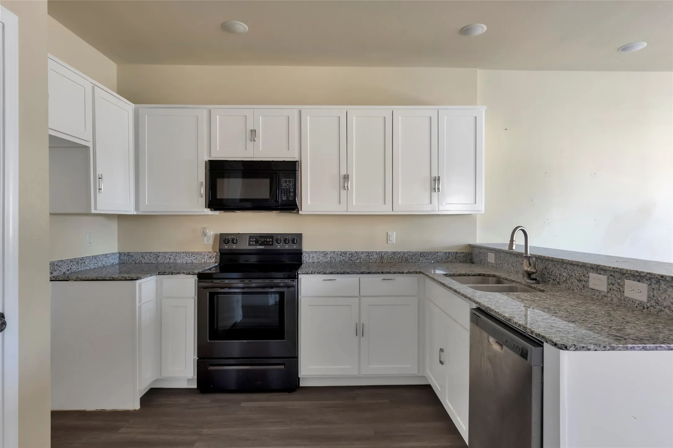For Sale in Hunt County , 2301 Abilene Street, Greenville, Texas 75401, 5 Bedrooms, 3 Bathrooms, 1 Garage spaces, 0 Sqft, built in 2021, Preowned, Price $1,550,000, mls#20853570, Real Estate Agent in Greenville, Homes For Sale in Hunt county, Homes For Sale in Greenville, Realtor in Greenville Texas, Real Estate Brokerage Independent Realty Texas, Luminita Cordes Realtor