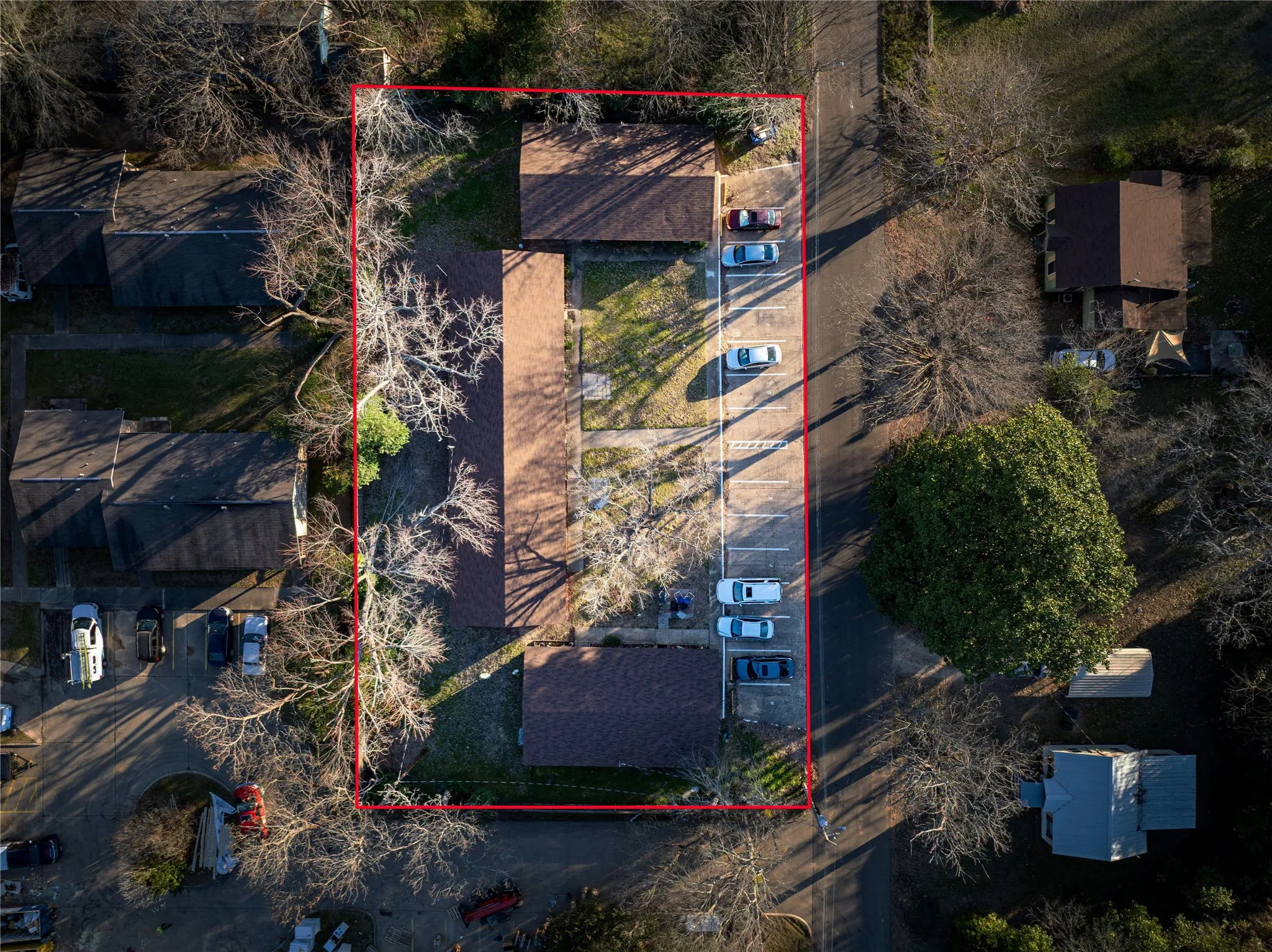 Apartment For Sale in Franklin (TX) County , 1006 Plum Street, Winnsboro, Texas 75494, 8 Bedroom, 8 Bathroom, Garage spaces, 0 Sqft, built in 1980, Preowned, mls#20854457, Real Estate Agent in Winnsboro, Homes For Sale in Franklin (TX) county, Homes For Sale in Winnsboro, Realtor in Winnsboro Texas, Real Estate Brokerage Independent Realty Texas, Luminita Cordes Realtor