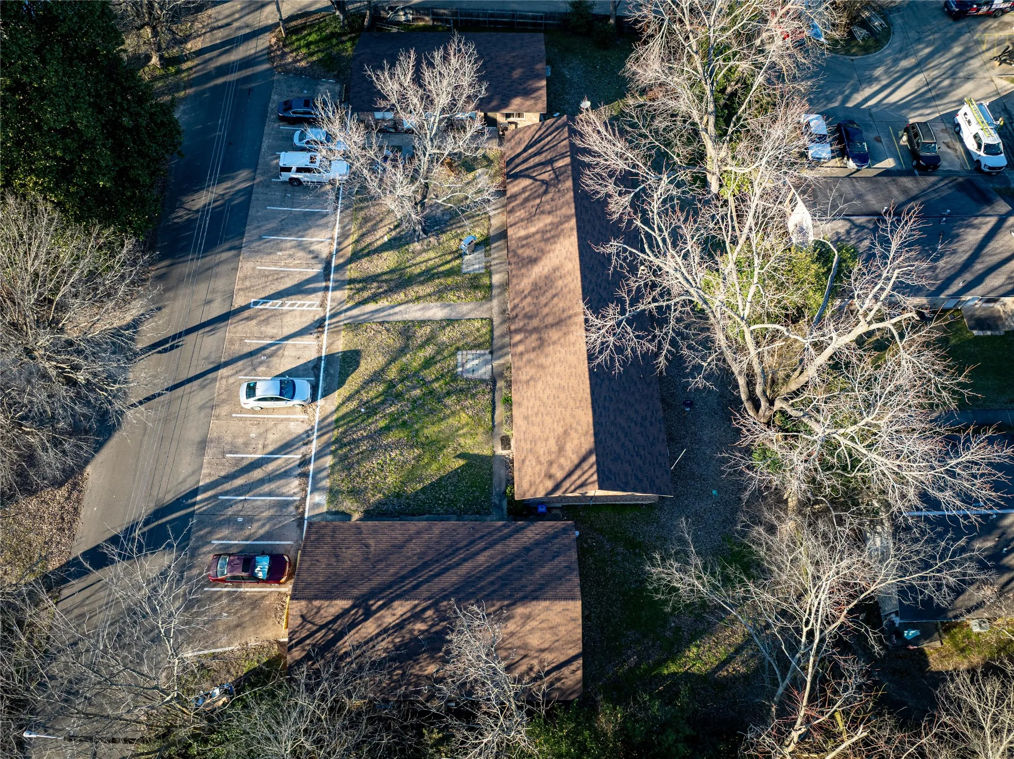 Apartment For Sale in Franklin (TX) County , 1006 Plum Street, Winnsboro, Texas 75494, 8 Bedroom, 8 Bathroom, Garage spaces, 0 Sqft, built in 1980, Preowned, mls#20854457, Real Estate Agent in Winnsboro, Homes For Sale in Franklin (TX) county, Homes For Sale in Winnsboro, Realtor in Winnsboro Texas, Real Estate Brokerage Independent Realty Texas, Luminita Cordes Realtor