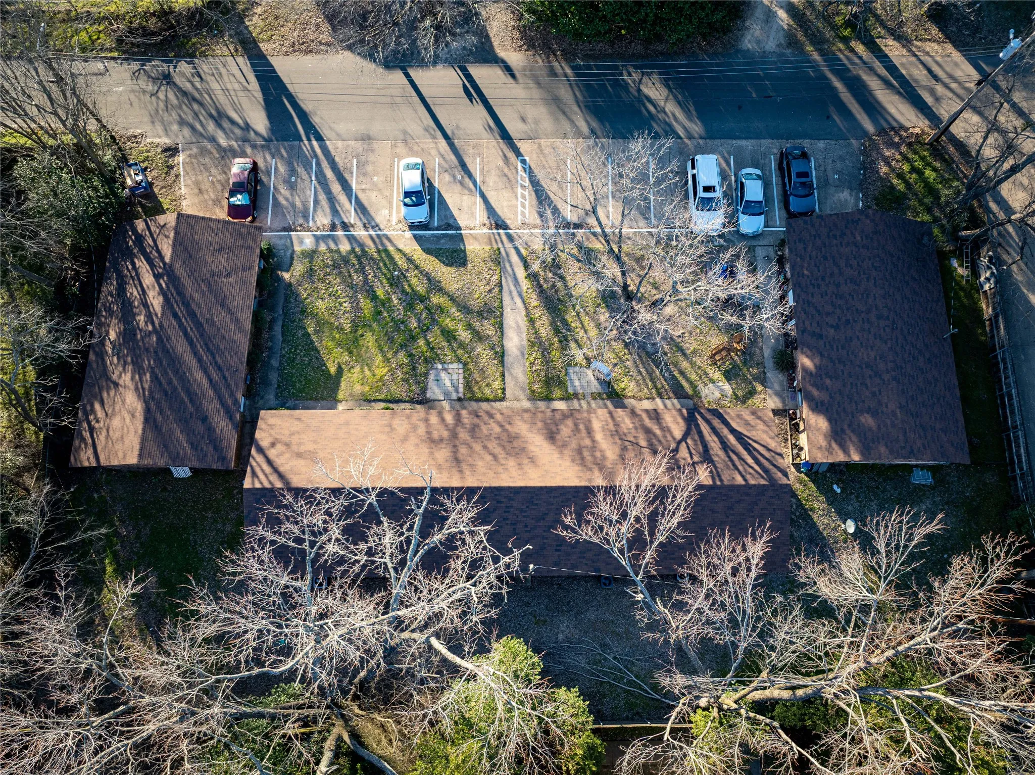 Apartment For Sale in Franklin (TX) County , 1006 Plum Street, Winnsboro, Texas 75494, 8 Bedroom, 8 Bathroom, Garage spaces, 0 Sqft, built in 1980, Preowned, mls#20854457, Real Estate Agent in Winnsboro, Homes For Sale in Franklin (TX) county, Homes For Sale in Winnsboro, Realtor in Winnsboro Texas, Real Estate Brokerage Independent Realty Texas, Luminita Cordes Realtor