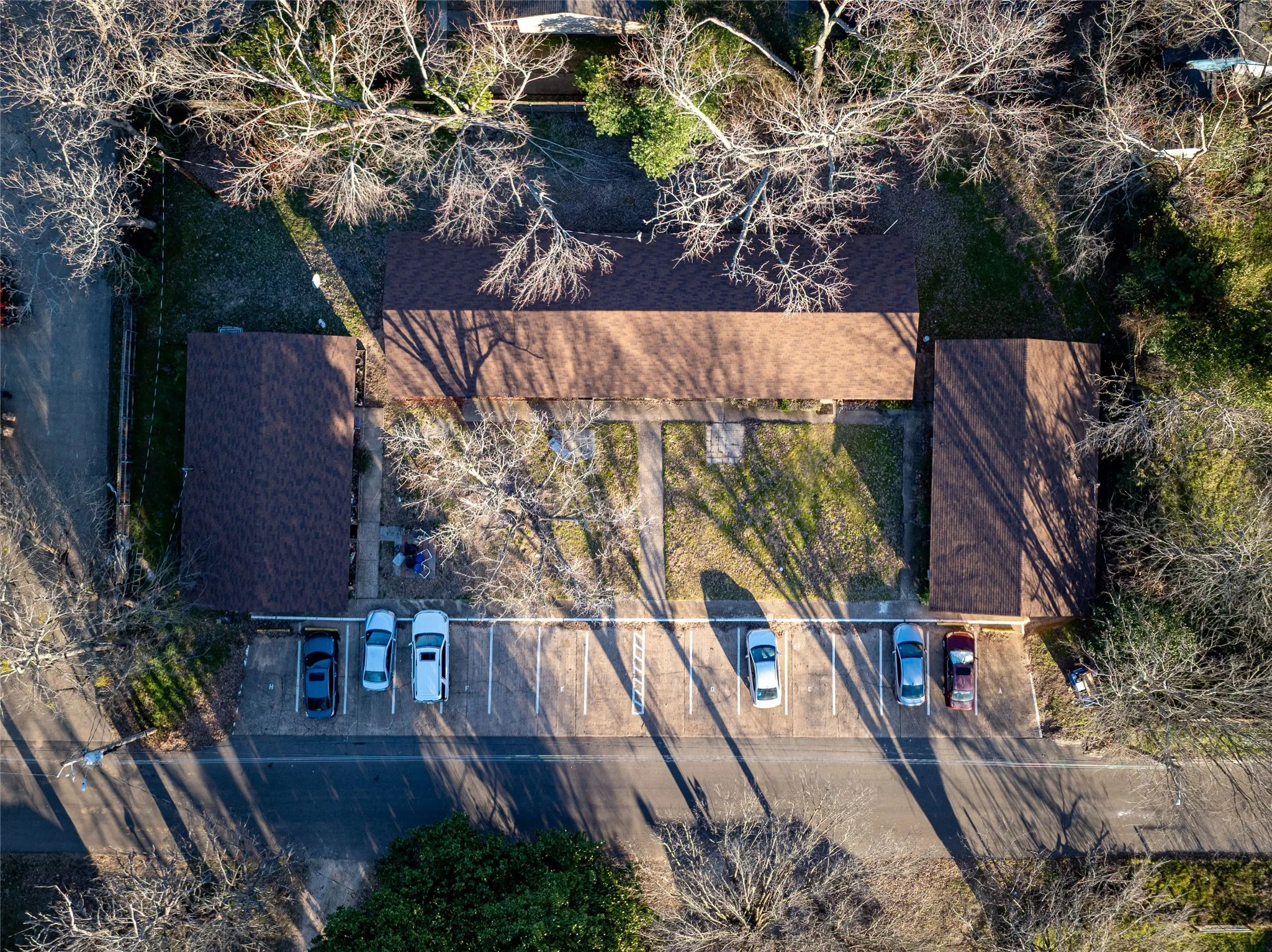 Apartment For Sale in Franklin (TX) County , 1006 Plum Street, Winnsboro, Texas 75494, 8 Bedroom, 8 Bathroom, Garage spaces, 0 Sqft, built in 1980, Preowned, mls#20854457, Real Estate Agent in Winnsboro, Homes For Sale in Franklin (TX) county, Homes For Sale in Winnsboro, Realtor in Winnsboro Texas, Real Estate Brokerage Independent Realty Texas, Luminita Cordes Realtor