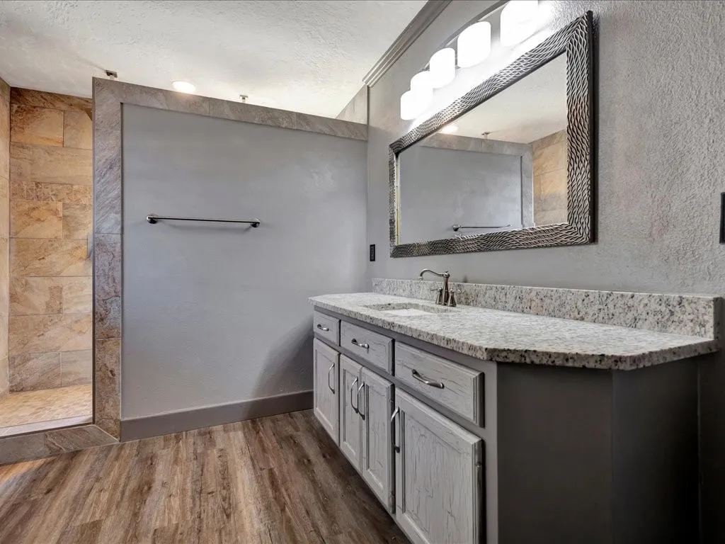 Single Family Residence For Sale in Angelina County , 605 Augusta Drive, Lufkin, Texas 75901, 3 Bedrooms, 2 Bathrooms, 2 Garage spaces, 1,915 Sqft, built in 1992, Preowned, Price $298,500, mls#20856264, Real Estate Agent in Lufkin, Homes For Sale in Angelina county, Homes For Sale in Lufkin, Realtor in Lufkin Texas, Real Estate Brokerage Independent Realty Texas, Luminita Cordes Realtor