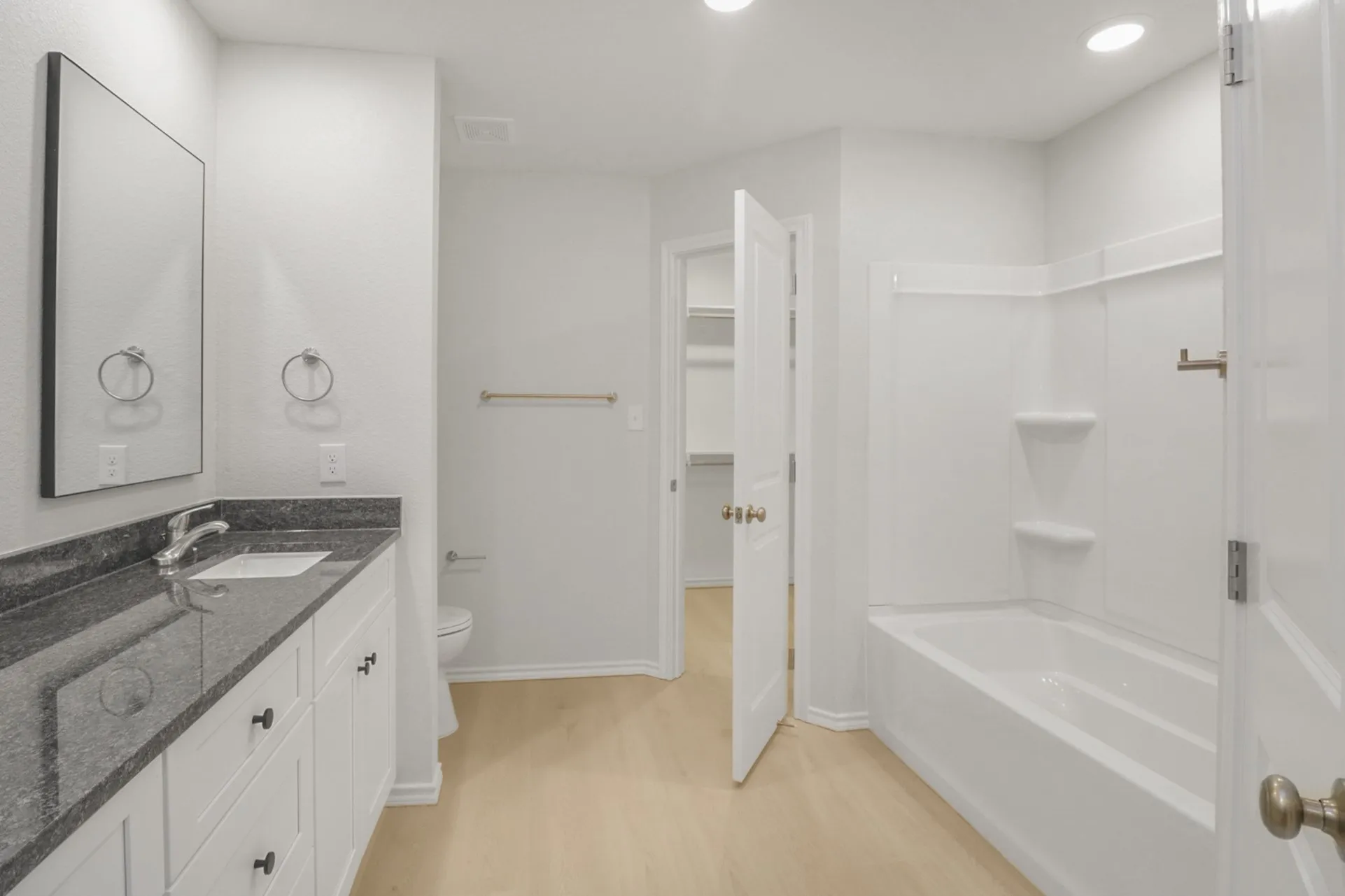 Single Family Residence For Sale in Coleman County , 812 Bella Boulevard, Coleman, Texas 76834, 3 Bedroom, 2 Bathroom, 2 Garage spaces, 1,762 Sqft, built in 2025, New Construction - Complete, mls#20860357, Real Estate Agent in Coleman, Homes For Sale in Coleman county, Homes For Sale in Coleman, Realtor in Coleman Texas, Real Estate Brokerage Independent Realty Texas, Luminita Cordes Realtor