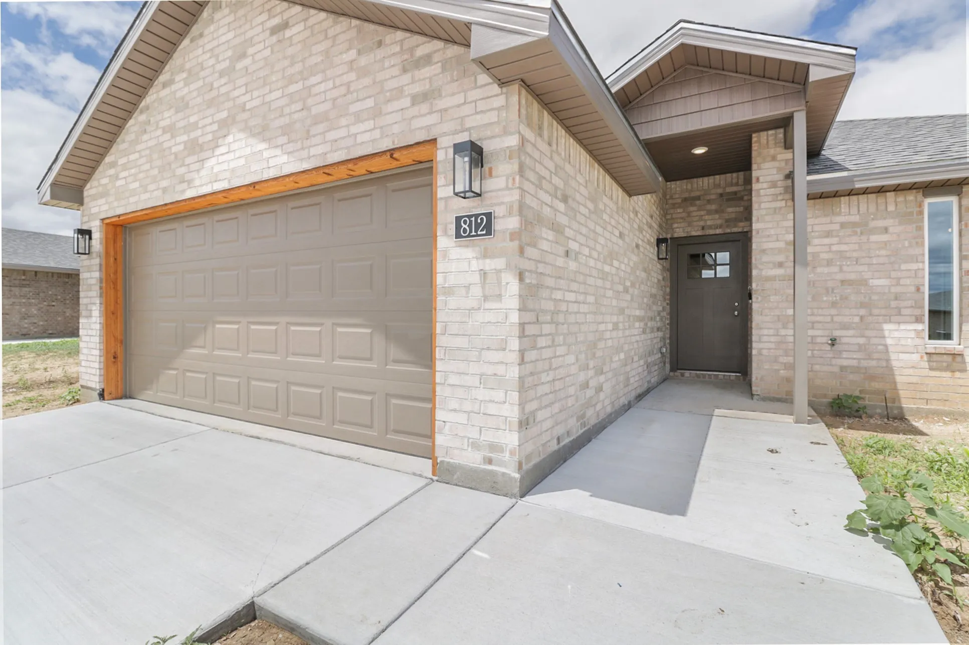 Single Family Residence For Sale in Coleman County , 812 Bella Boulevard, Coleman, Texas 76834, 3 Bedroom, 2 Bathroom, 2 Garage spaces, 1,762 Sqft, built in 2025, New Construction - Complete, mls#20860357, Real Estate Agent in Coleman, Homes For Sale in Coleman county, Homes For Sale in Coleman, Realtor in Coleman Texas, Real Estate Brokerage Independent Realty Texas, Luminita Cordes Realtor