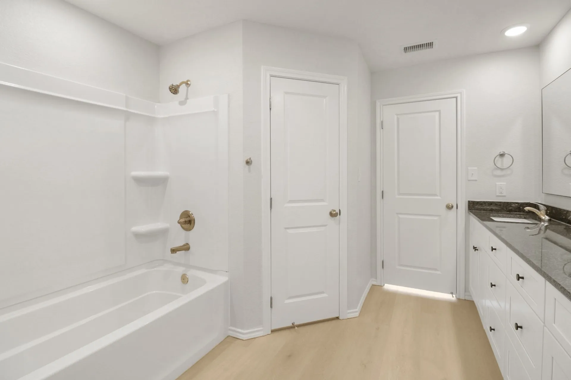 Single Family Residence For Sale in Coleman County , 812 Bella Boulevard, Coleman, Texas 76834, 3 Bedroom, 2 Bathroom, 2 Garage spaces, 1,762 Sqft, built in 2025, New Construction - Complete, mls#20860357, Real Estate Agent in Coleman, Homes For Sale in Coleman county, Homes For Sale in Coleman, Realtor in Coleman Texas, Real Estate Brokerage Independent Realty Texas, Luminita Cordes Realtor