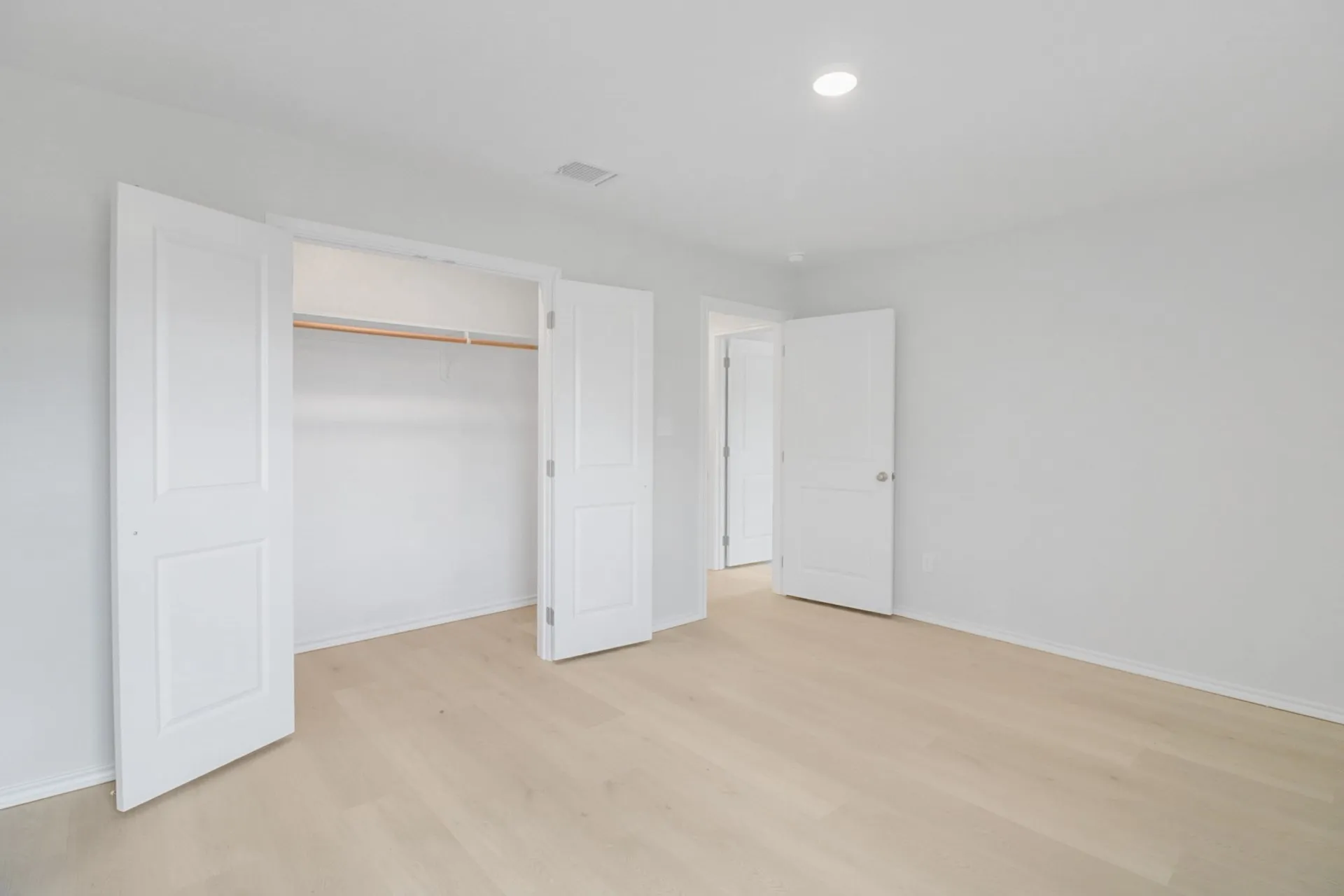 Single Family Residence For Sale in Coleman County , 812 Bella Boulevard, Coleman, Texas 76834, 3 Bedroom, 2 Bathroom, 2 Garage spaces, 1,762 Sqft, built in 2025, New Construction - Complete, mls#20860357, Real Estate Agent in Coleman, Homes For Sale in Coleman county, Homes For Sale in Coleman, Realtor in Coleman Texas, Real Estate Brokerage Independent Realty Texas, Luminita Cordes Realtor