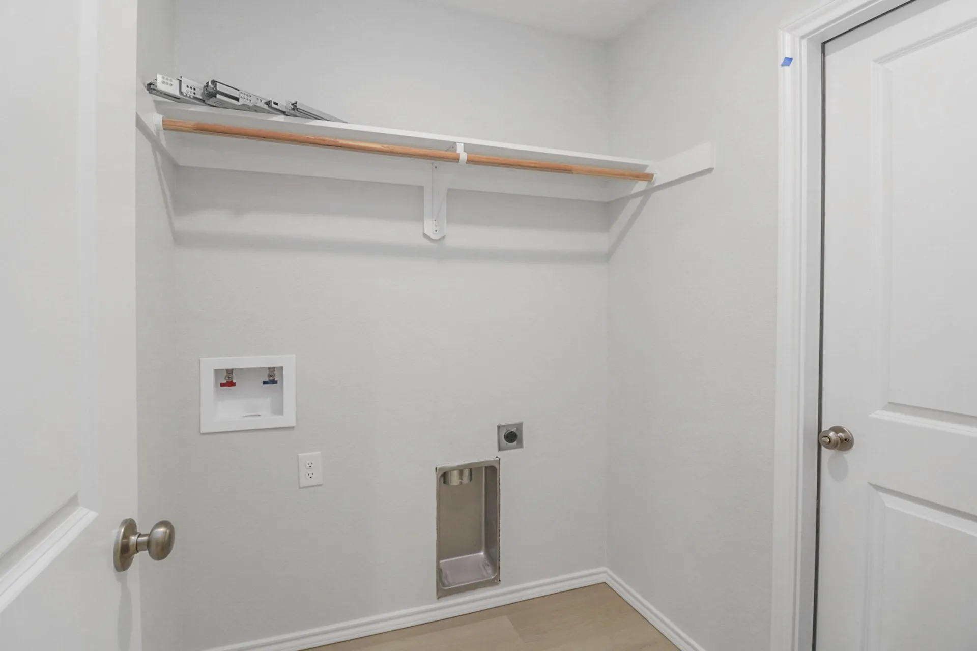 Single Family Residence For Sale in Coleman County , 812 Bella Boulevard, Coleman, Texas 76834, 3 Bedroom, 2 Bathroom, 2 Garage spaces, 1,762 Sqft, built in 2025, New Construction - Complete, mls#20860357, Real Estate Agent in Coleman, Homes For Sale in Coleman county, Homes For Sale in Coleman, Realtor in Coleman Texas, Real Estate Brokerage Independent Realty Texas, Luminita Cordes Realtor