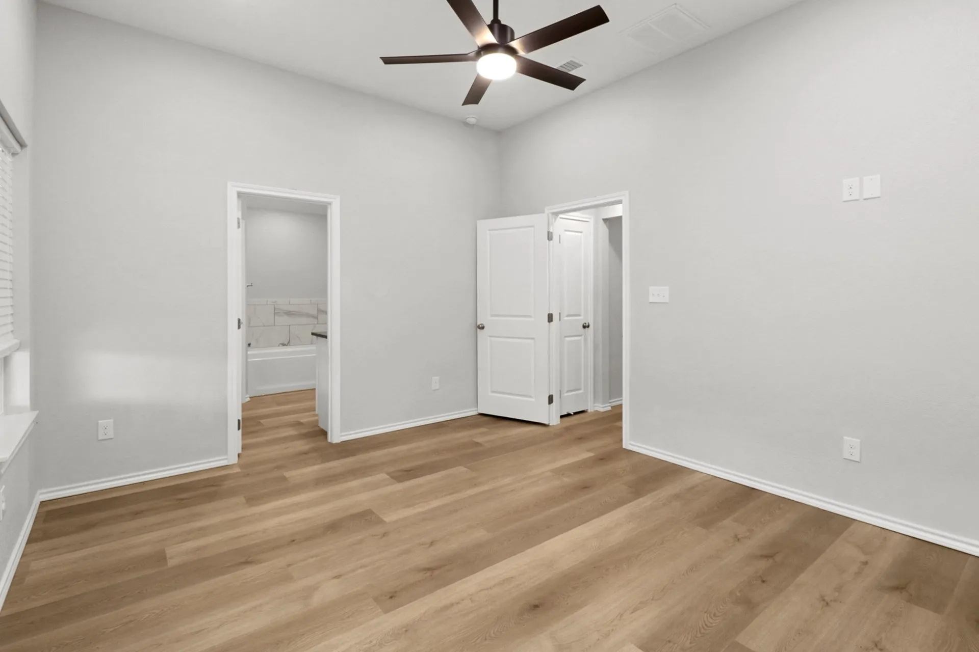 Single Family Residence For Sale in Coleman County , 900 Bella Boulevard, Coleman, Texas 76834, 3 Bedroom, 2 Bathroom, 2 Garage spaces, 1,587 Sqft, built in 2025, New Construction - Complete, mls#20860435, Real Estate Agent in Coleman, Homes For Sale in Coleman county, Homes For Sale in Coleman, Realtor in Coleman Texas, Real Estate Brokerage Independent Realty Texas, Luminita Cordes Realtor