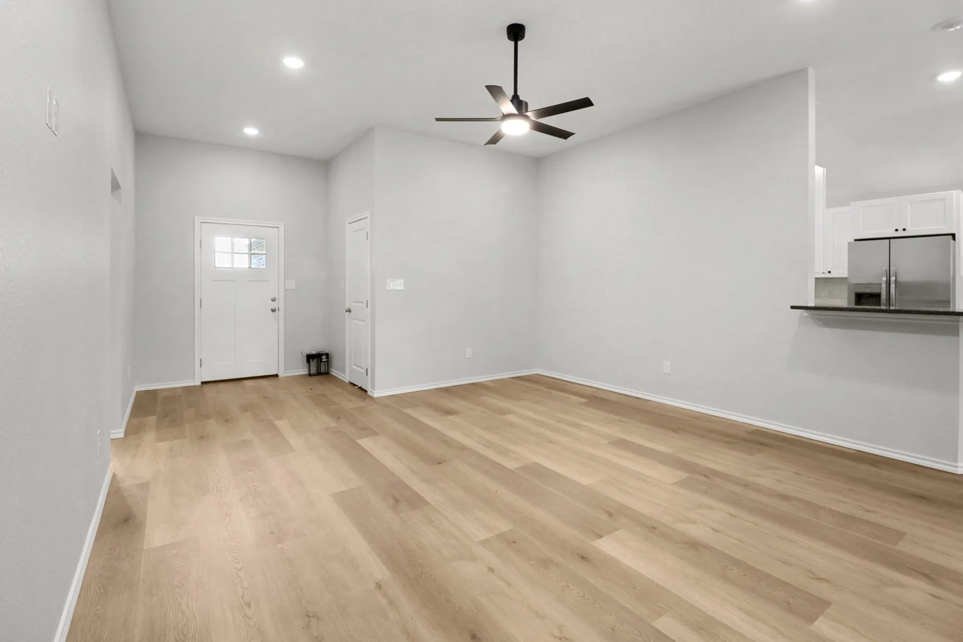 Single Family Residence For Sale in Coleman County , 900 Bella Boulevard, Coleman, Texas 76834, 3 Bedroom, 2 Bathroom, 2 Garage spaces, 1,587 Sqft, built in 2025, New Construction - Complete, mls#20860435, Real Estate Agent in Coleman, Homes For Sale in Coleman county, Homes For Sale in Coleman, Realtor in Coleman Texas, Real Estate Brokerage Independent Realty Texas, Luminita Cordes Realtor