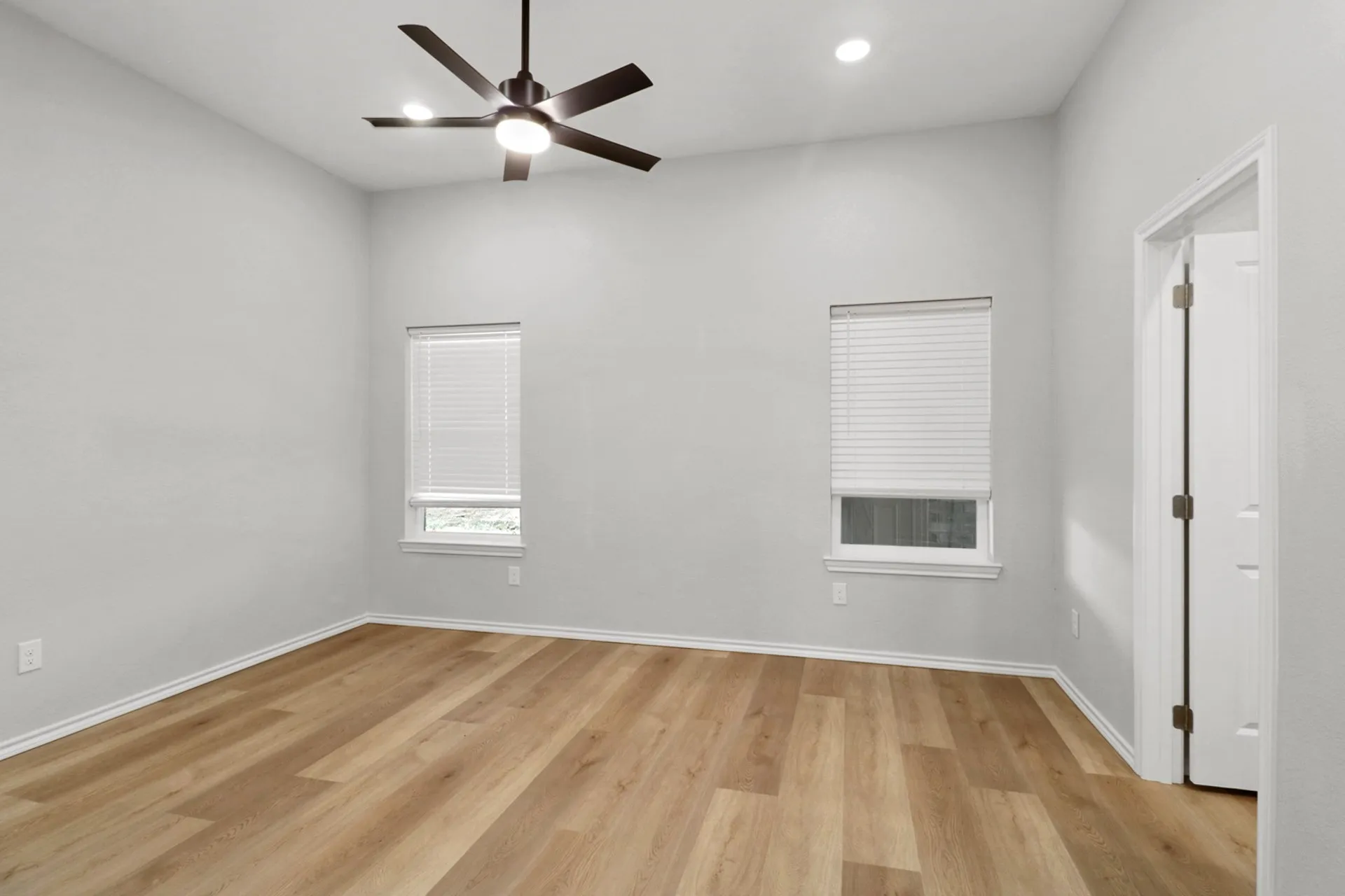 Single Family Residence For Sale in Coleman County , 900 Bella Boulevard, Coleman, Texas 76834, 3 Bedroom, 2 Bathroom, 2 Garage spaces, 1,587 Sqft, built in 2025, New Construction - Complete, mls#20860435, Real Estate Agent in Coleman, Homes For Sale in Coleman county, Homes For Sale in Coleman, Realtor in Coleman Texas, Real Estate Brokerage Independent Realty Texas, Luminita Cordes Realtor