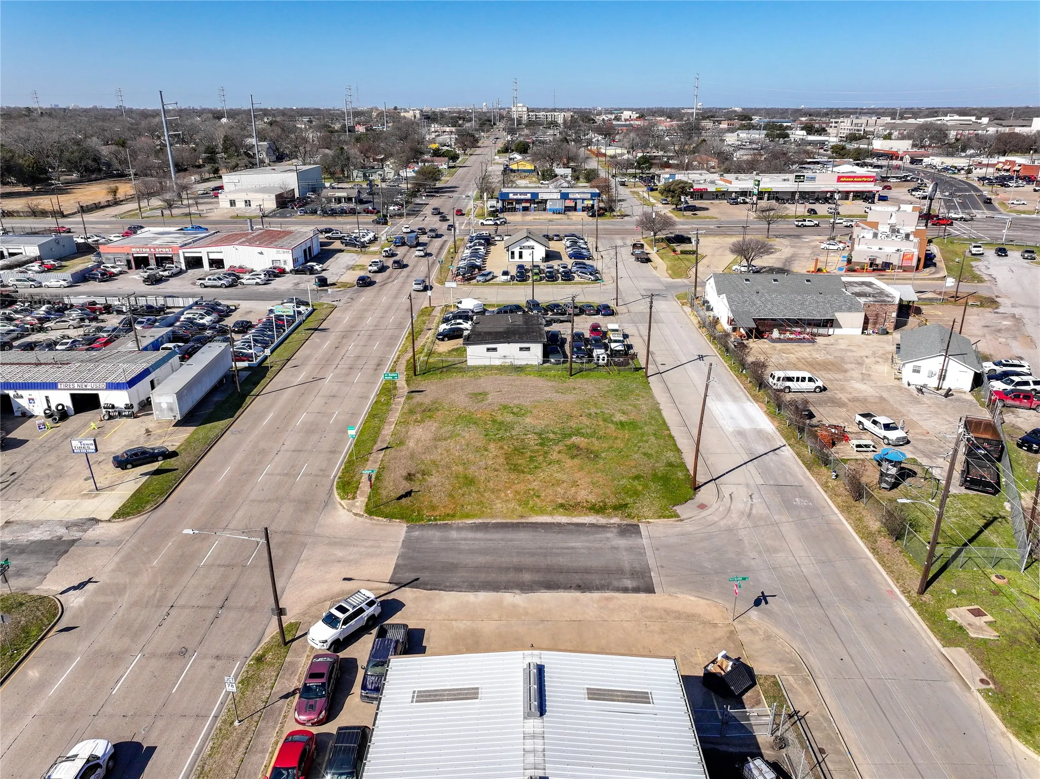 Drone / aerial view