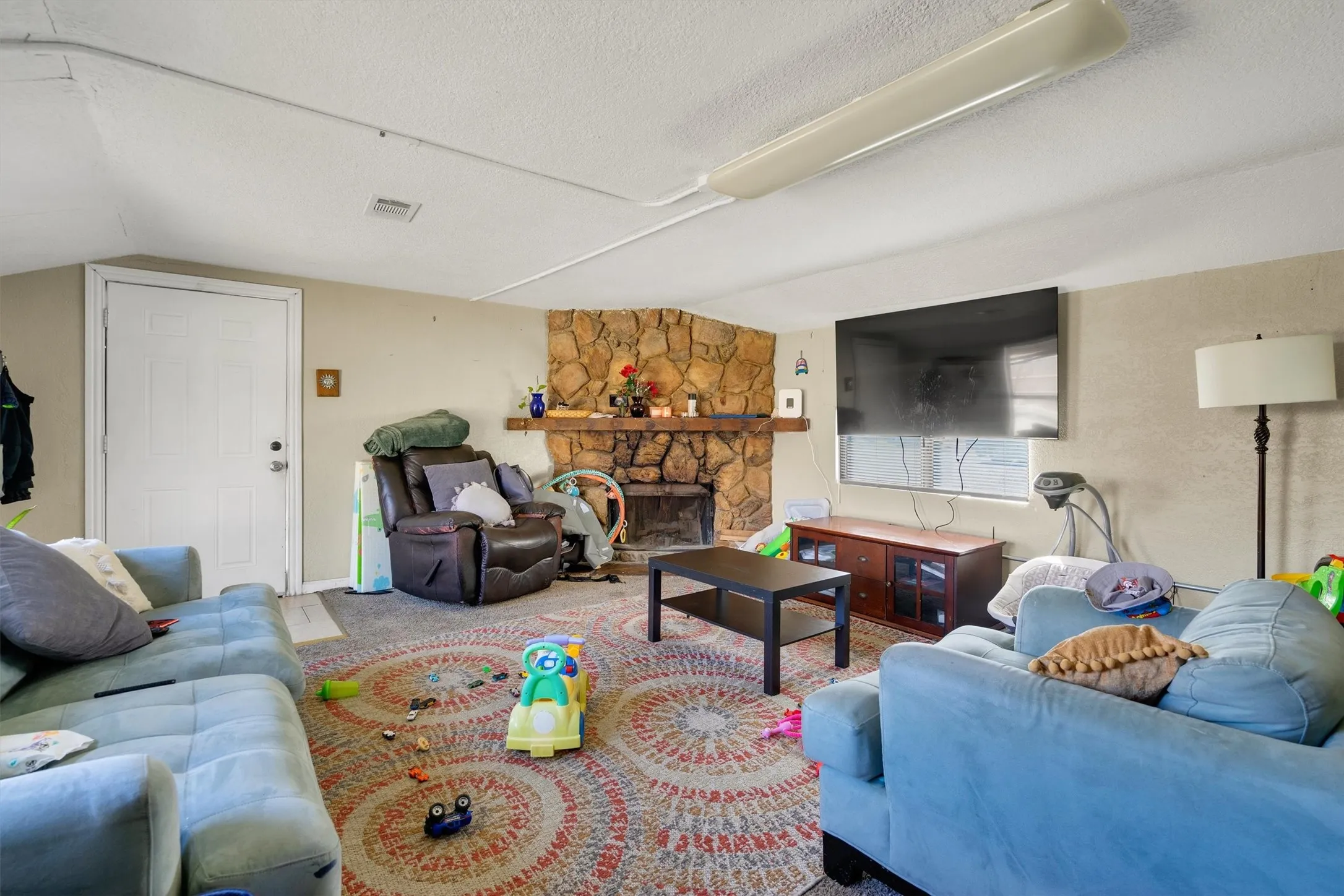 Industrial For Sale in Tarrant County , 6821 Smithfield Road, North Richland Hills, Texas 76182, 0, 0, Garage spaces, 0 Sqft, built in 1973, Preowned, Price $850,000, mls#20859430, Real Estate Agent in North Richland Hills, Homes For Sale in Tarrant county, Homes For Sale in North Richland Hills, Realtor in North Richland Hills Texas, Real Estate Brokerage Independent Realty Texas, Luminita Cordes Realtor