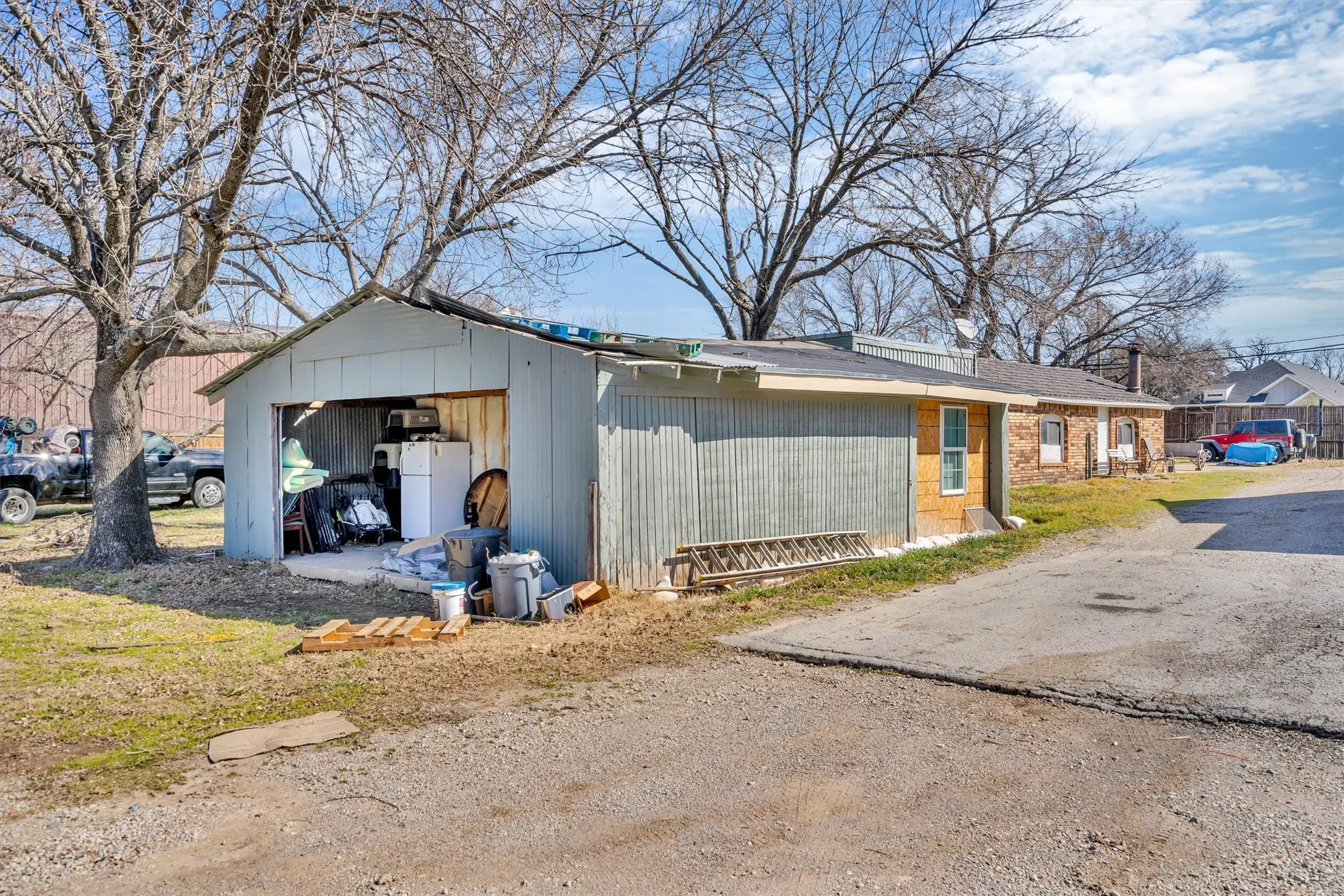 Industrial For Sale in Tarrant County , 6821 Smithfield Road, North Richland Hills, Texas 76182, 0, 0, Garage spaces, 0 Sqft, built in 1973, Preowned, Price $850,000, mls#20859430, Real Estate Agent in North Richland Hills, Homes For Sale in Tarrant county, Homes For Sale in North Richland Hills, Realtor in North Richland Hills Texas, Real Estate Brokerage Independent Realty Texas, Luminita Cordes Realtor