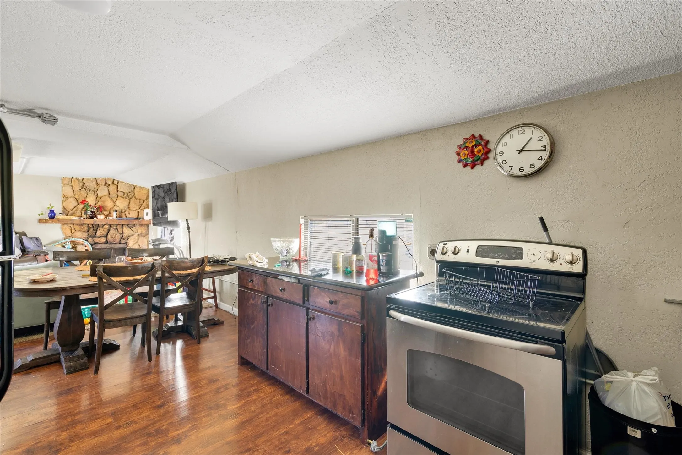 Industrial For Sale in Tarrant County , 6821 Smithfield Road, North Richland Hills, Texas 76182, 0, 0, Garage spaces, 0 Sqft, built in 1973, Preowned, Price $850,000, mls#20859430, Real Estate Agent in North Richland Hills, Homes For Sale in Tarrant county, Homes For Sale in North Richland Hills, Realtor in North Richland Hills Texas, Real Estate Brokerage Independent Realty Texas, Luminita Cordes Realtor