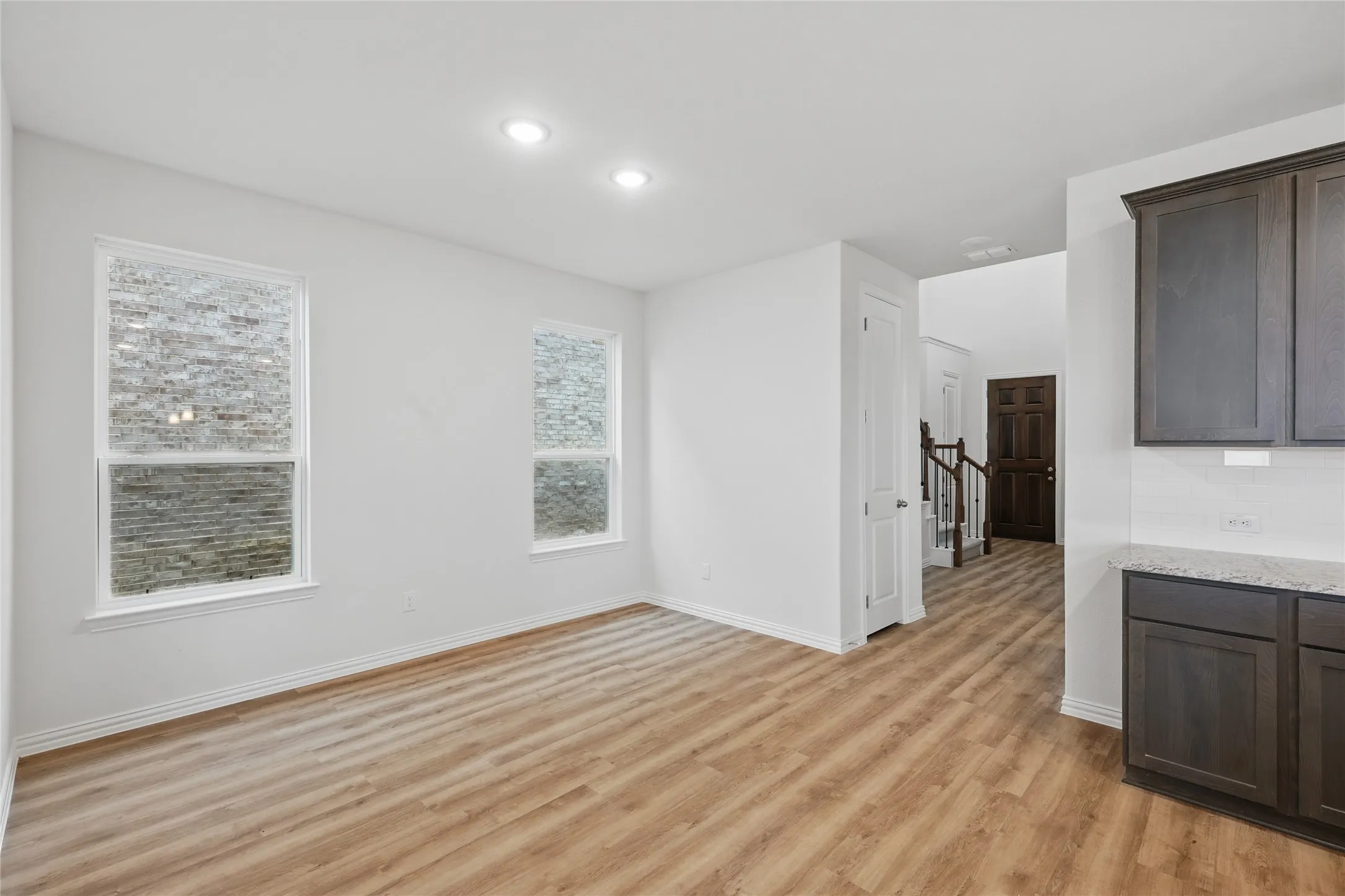 Single Family Residence For Sale in Grayson County , 1346 Lollipop Lane, Sherman, Texas 75090, 4 Bedroom, 4 Bathroom, 2 Garage spaces, 2,645 Sqft, built in 2024, New Construction - Complete, mls#20782240, Real Estate Agent in Sherman, Homes For Sale in Grayson county, Homes For Sale in Sherman, Realtor in Sherman Texas, Real Estate Brokerage Independent Realty Texas, Luminita Cordes Realtor