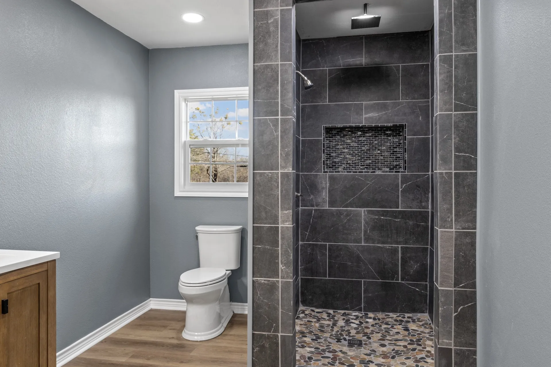 Single Family Residence For Sale in Camp County , 306 Quitman Street, Pittsburg, Texas 75686, 3 Bedroom, 3 Bathroom, 2 Garage spaces, 2,500 Sqft, built in 1956, mls#20864397, Real Estate Agent in Pittsburg, Homes For Sale in Camp county, Homes For Sale in Pittsburg, Realtor in Pittsburg Texas, Real Estate Brokerage Independent Realty Texas, Luminita Cordes Realtor