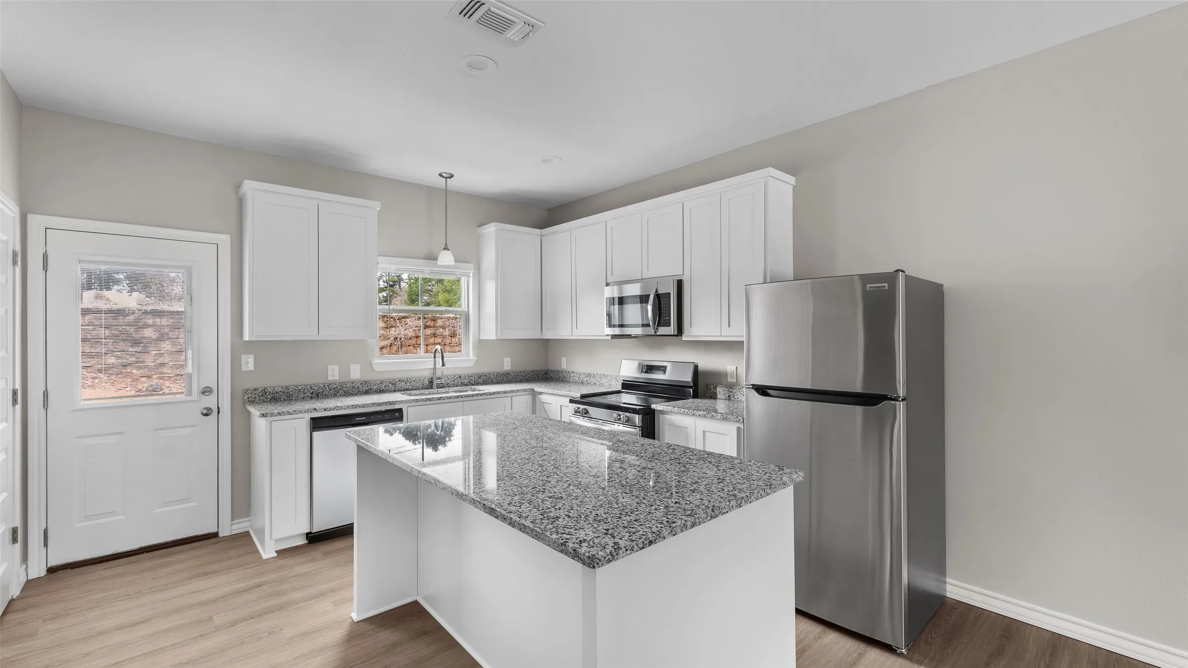 For Sale in Bowie County , TBD Lionel Avenue, Texarkana, Texas 75503, 2 Bedroom, 3 Bathroom, Garage spaces, 33,891 Sqft, built in 2026, New Construction - Incomplete, Price $5,395,000, mls#20861984, Real Estate Agent in Texarkana, Homes For Sale in Bowie county, Homes For Sale in Texarkana, Realtor in Texarkana Texas, Real Estate Brokerage Independent Realty Texas, Luminita Cordes Realtor